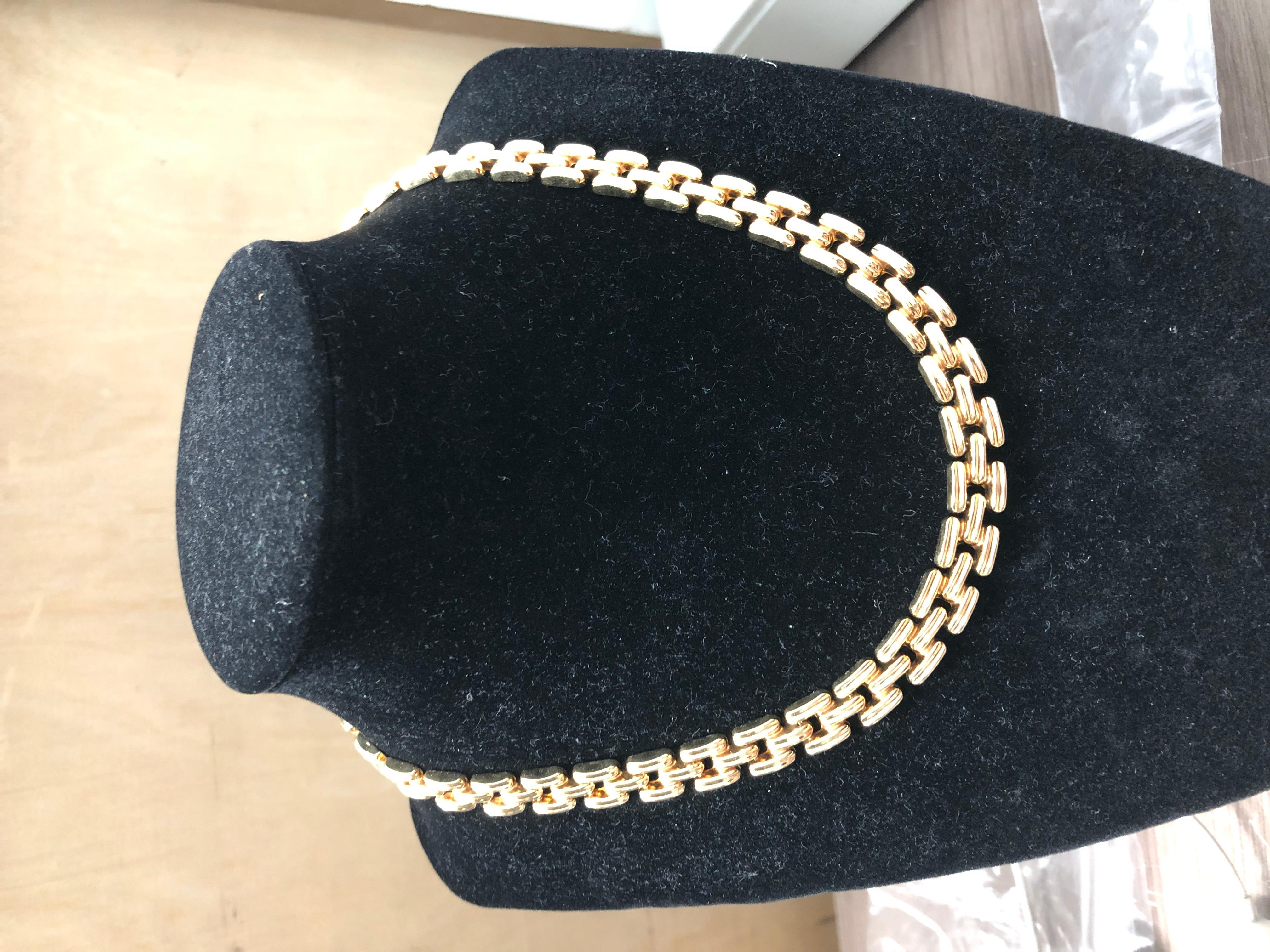 14 Karat Yellow Gold Necklace For Sale 1