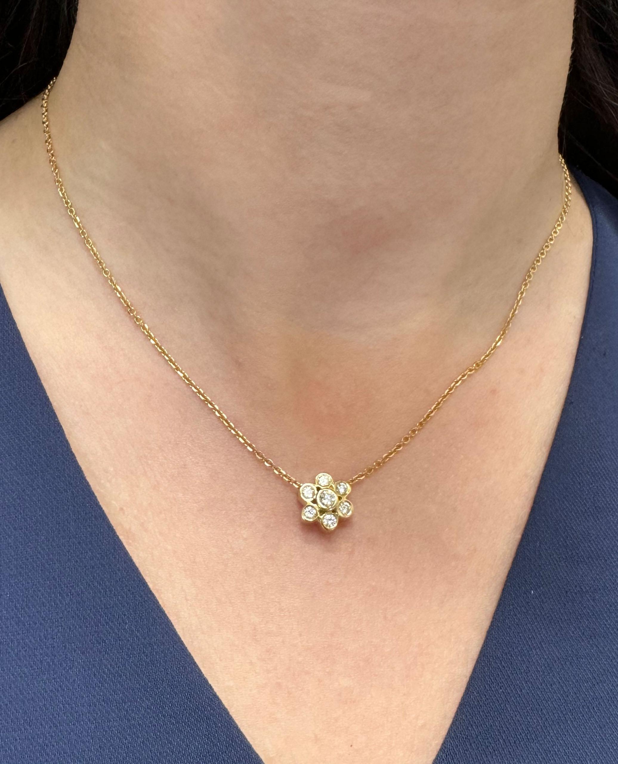 Collier en or jaune 14 carats avec 7 diamants ronds sertis sur le chaton Bon état - En vente à Old Tappan, NJ