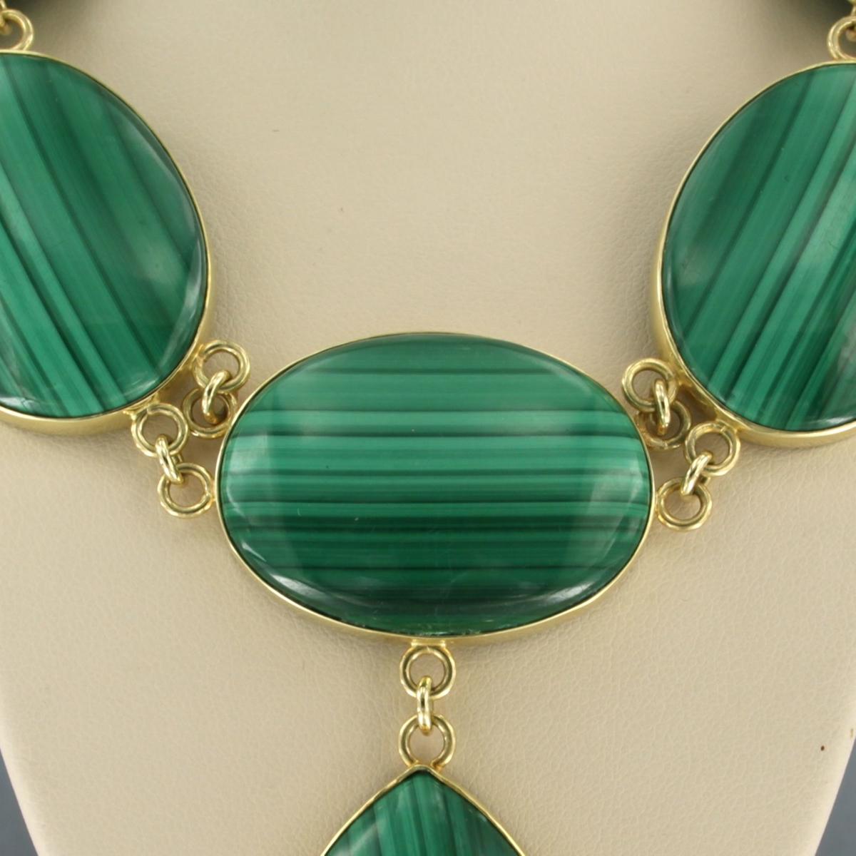 Women's 14k yellow gold necklace with malachite - 104. grams - 40 cm long For Sale