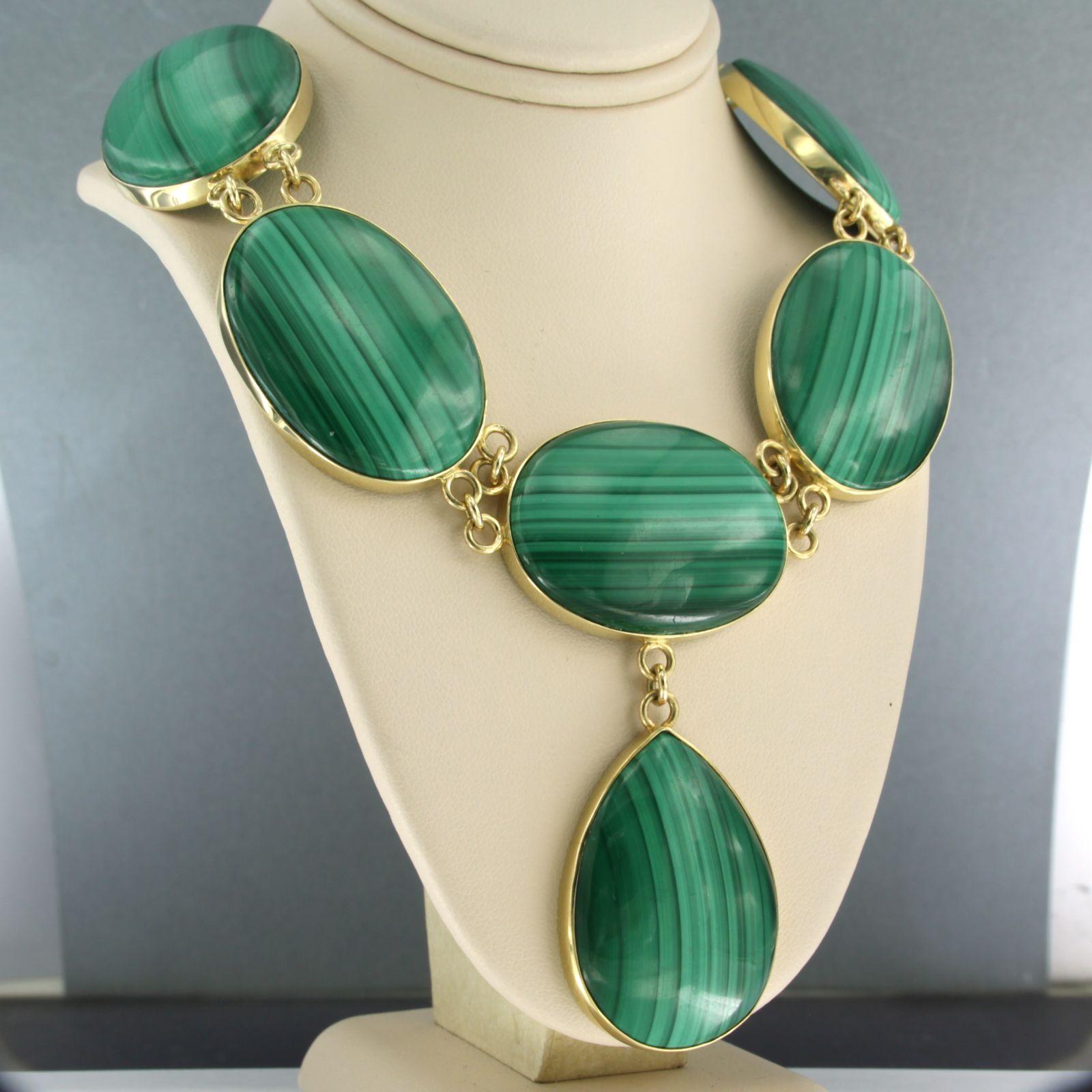 14k yellow gold necklace with malachite - 104. grams - 40 cm long For Sale 1