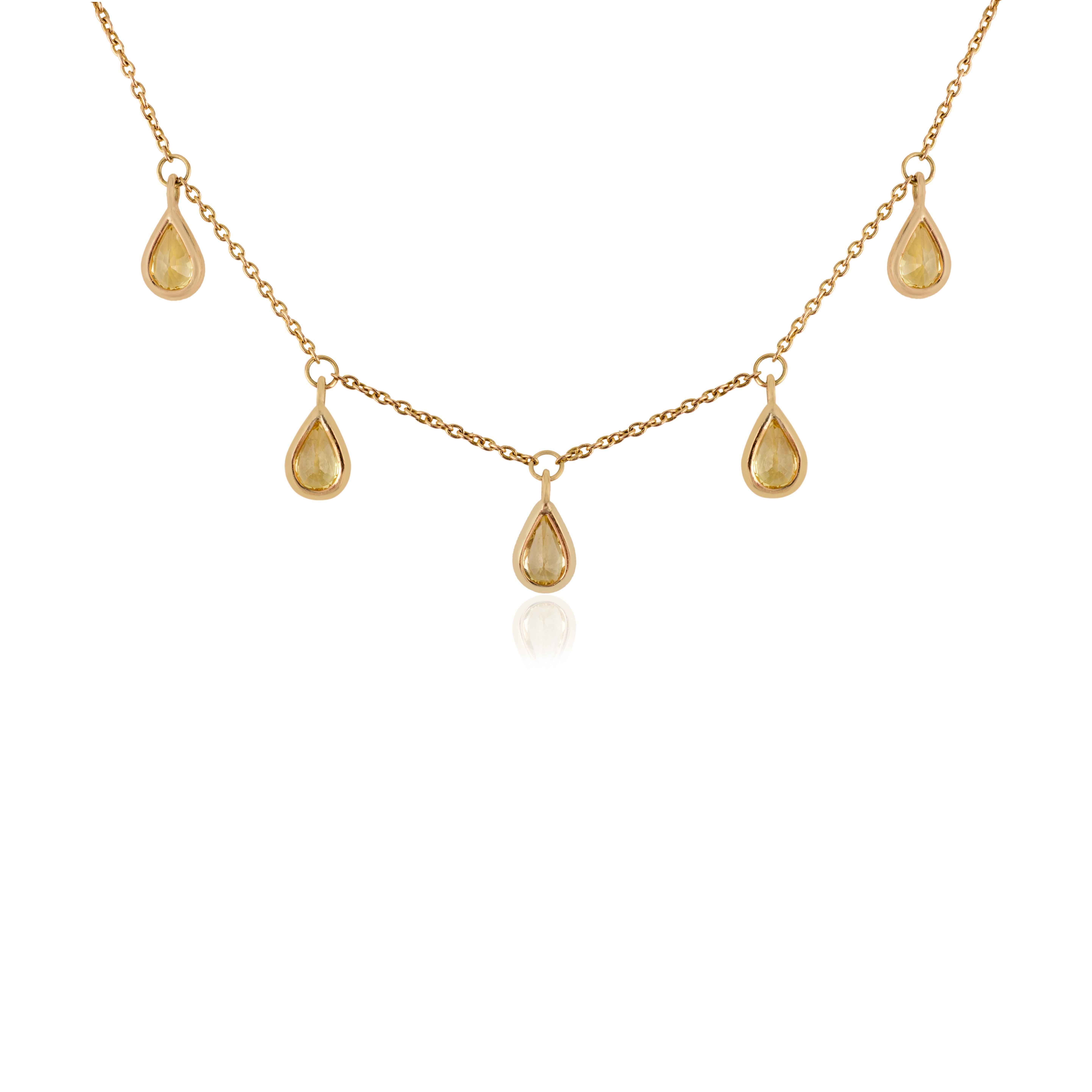 Moderne Collier en or jaune 14k avec breloques en saphir jaune naturel 3.1Ct en forme de poire en vente