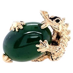 14k Yellow Gold Nephrite Jade Magic Dragon Ring 1960s