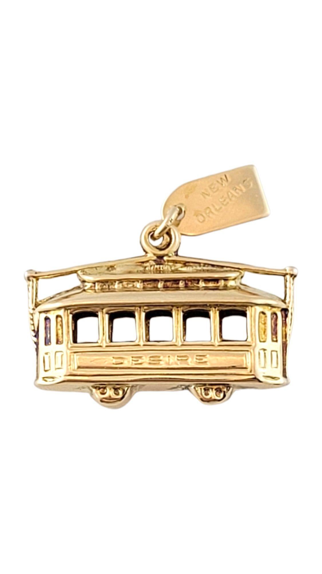 Adorable 14K yellow gold New Orleans trolley charm!

Size: 17.9mm X 25.8mm X 6.4mm

Length w/ bail: 21.1mm

Weight: 2.8 g/ 1.8 dwt

Hallmark: 14K JMF NEW ORLEANS

Very good condition, professionally polished.

Will come packaged in a gift box or