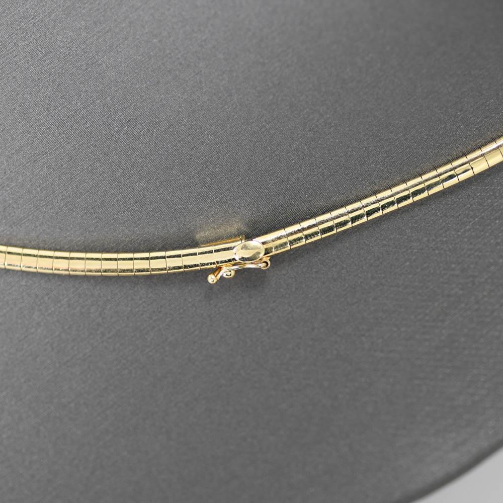 Collier à maillons en or jaune 14K avec oméga 0,20ct Unisexe en vente