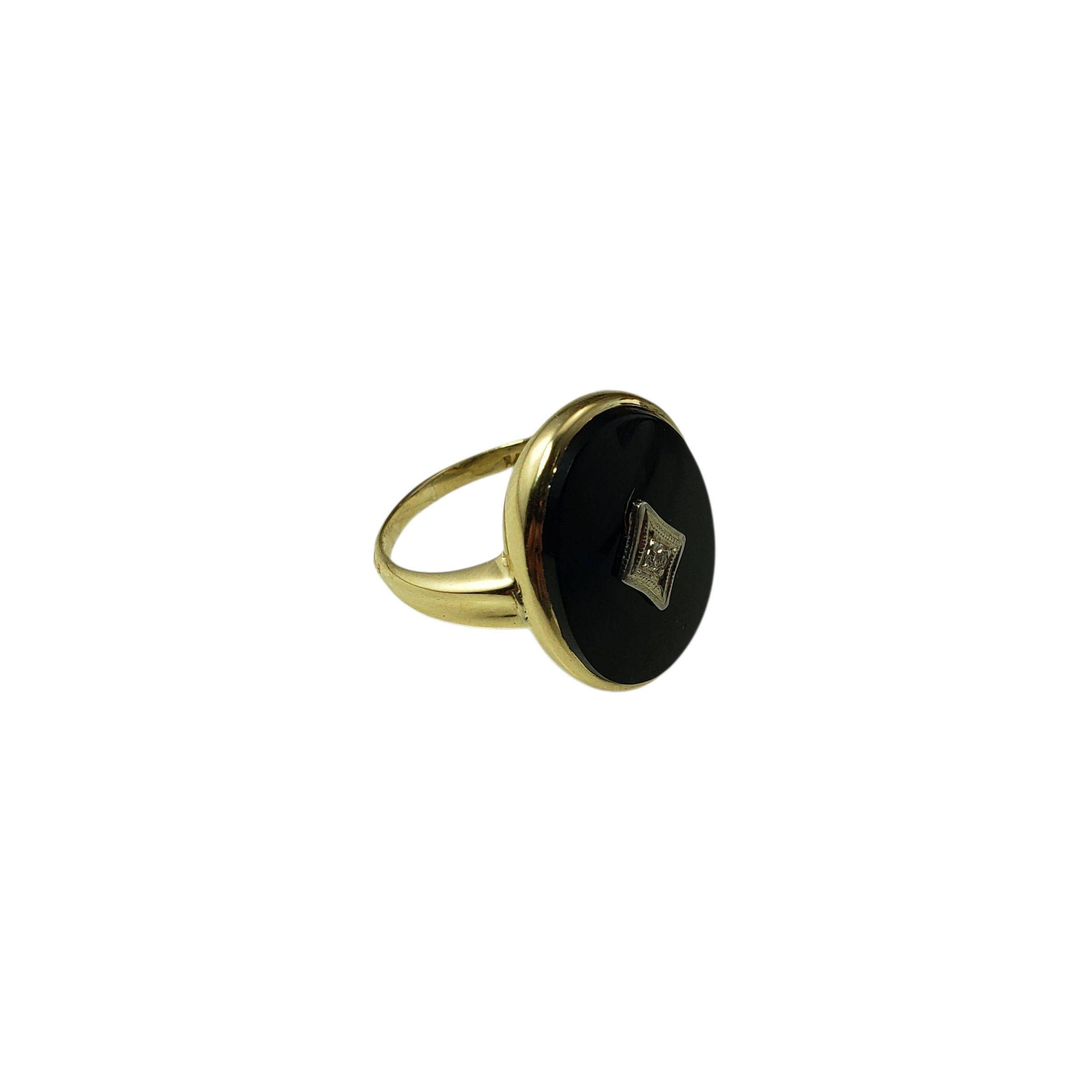 Taglio ovale Anello in oro giallo 14K con onice e diamanti misura 6,75 #22446 in vendita