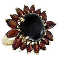 14K Yellow Gold Onyx and Garnet Vintage Style Floral Cluster Ring 14K Yellow Gold Onyx and Garnet Vintage Style Floral Cluster Ring