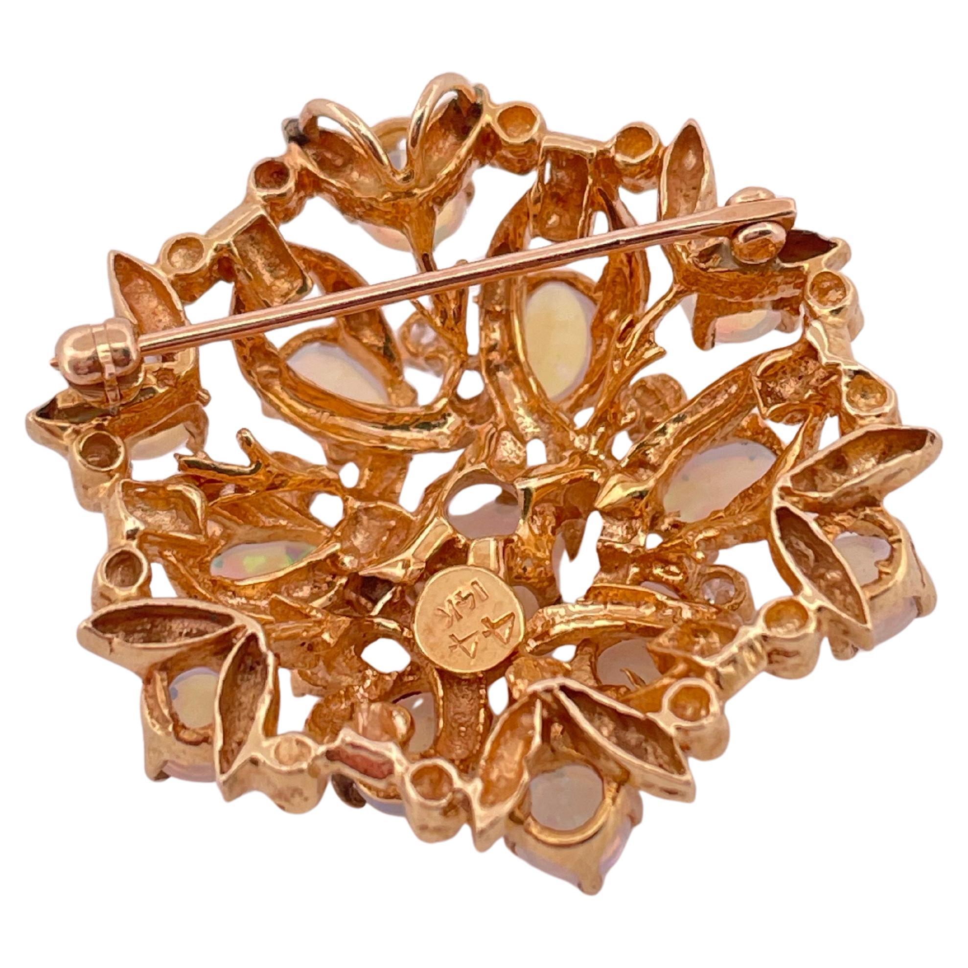 Broche/Pendentif en or jaune 14k Opale et diamant 0.20ctw Bon état - En vente à Sewickley, PA
