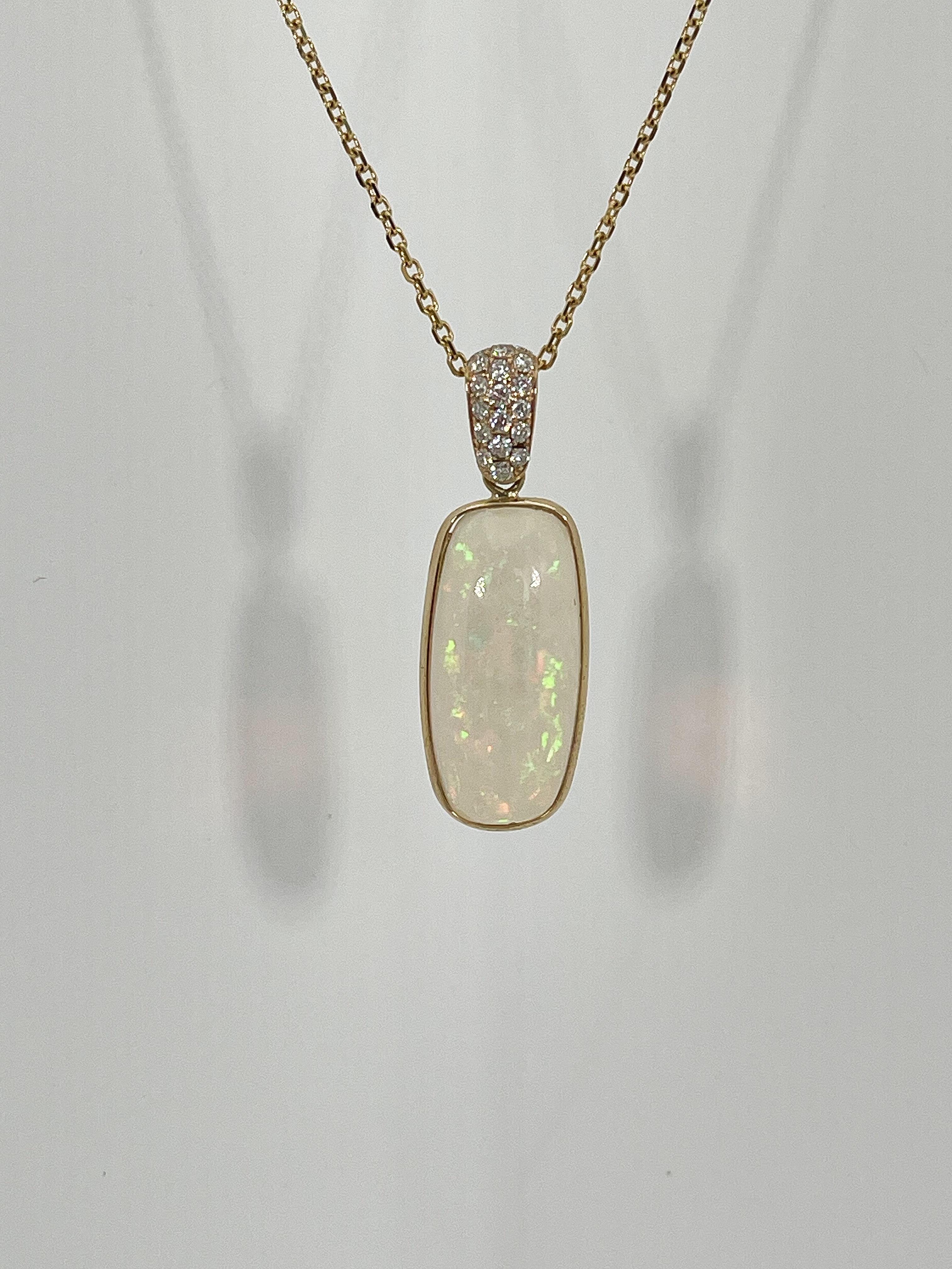 Round Cut 14K Yellow Gold Opal and .22 CTW Diamond Pendant Necklace For Sale