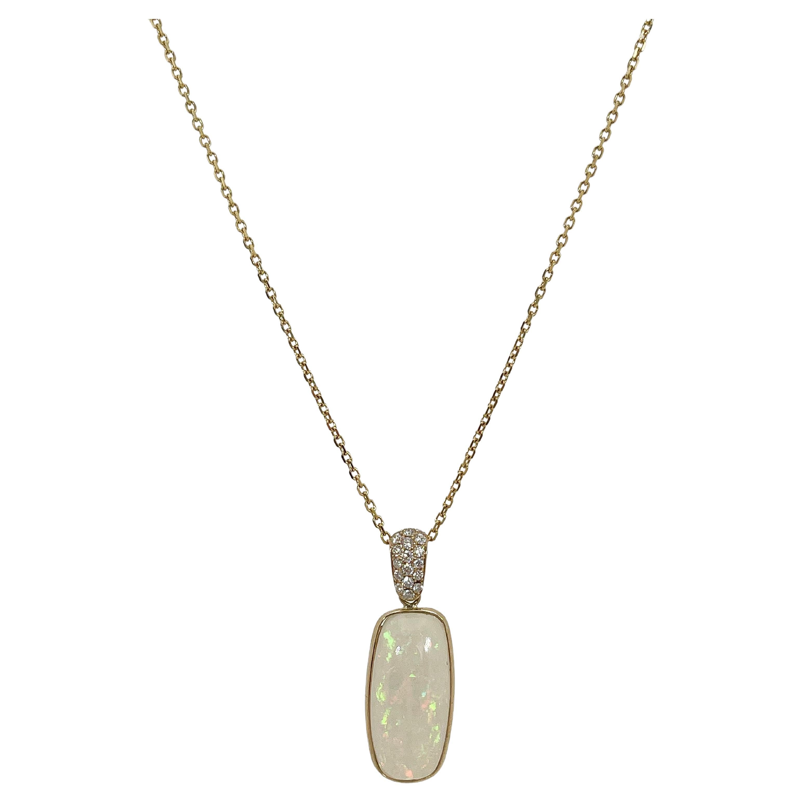 14K Yellow Gold Opal and .22 CTW Diamond Pendant Necklace For Sale
