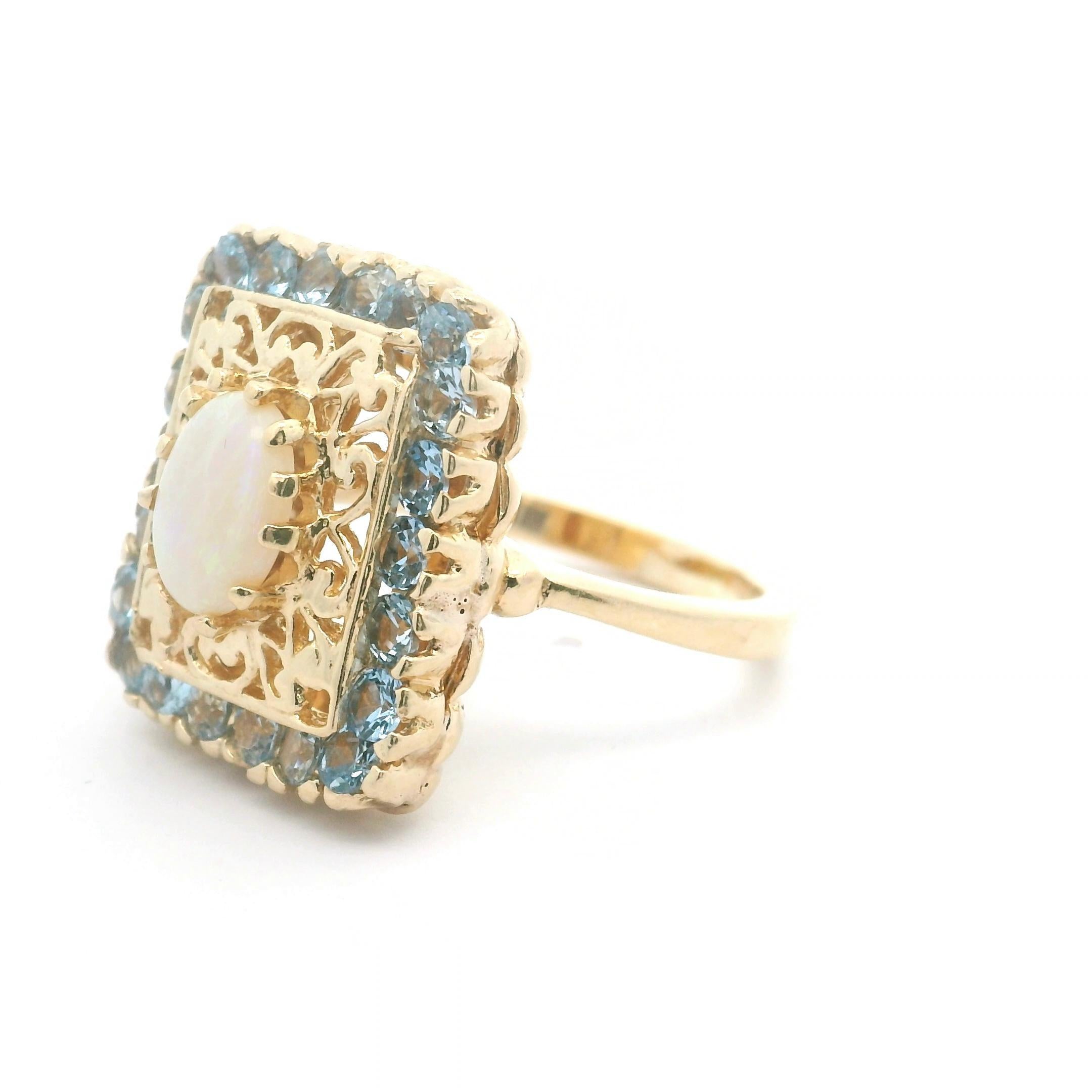 14k Yellow Gold Opal and Aquamarine 8.9g Ladies Ring Size 7.5 In Good Condition In Guilford, CT