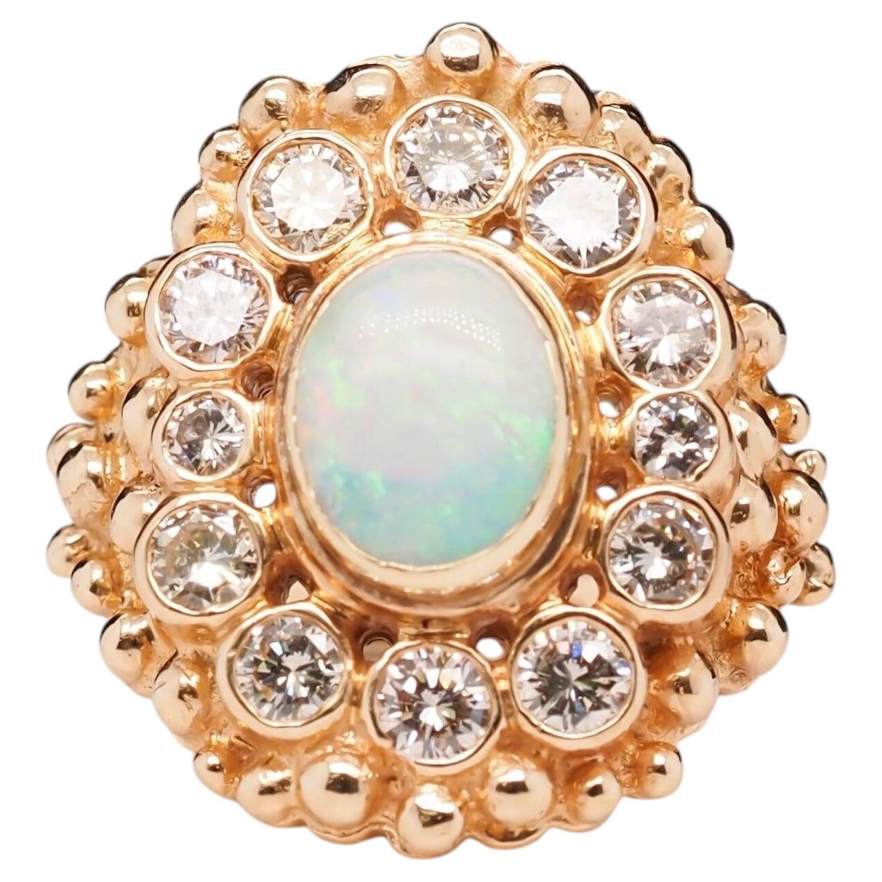 Cocktailring aus 14-karätigem Gelbgold mit Opal und Diamanten – VHK#566