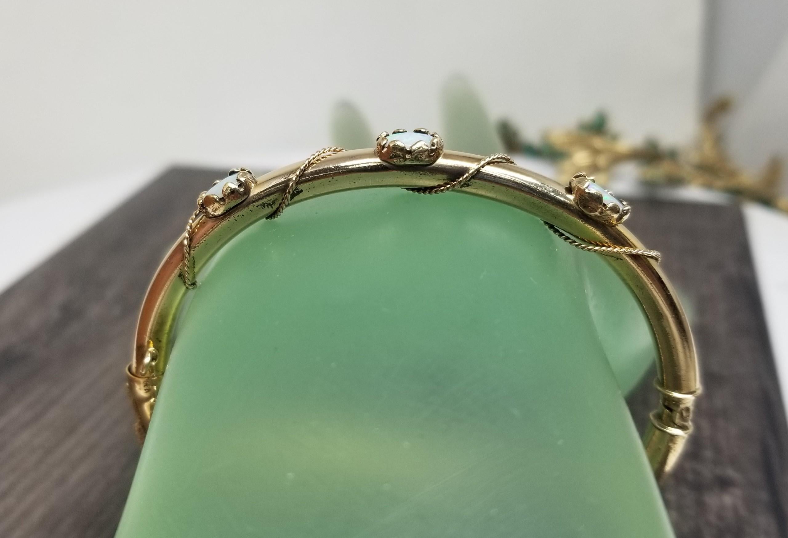 14k Gelbgold Opal-Armband „Bangle“  im Angebot 1