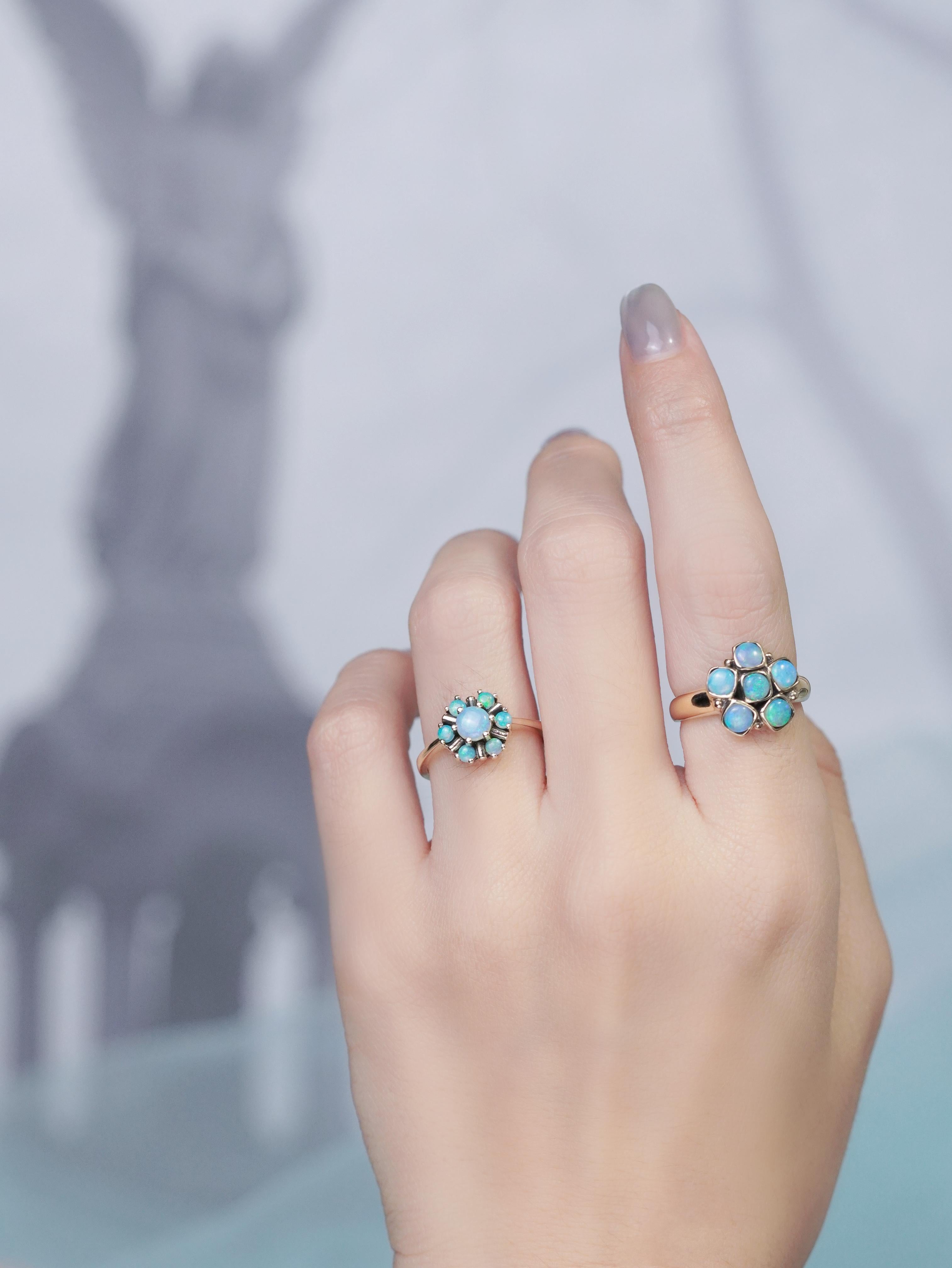 Round Cut 14K Yellow Gold Opal Cluster Vintage Style Floral Ring For Sale