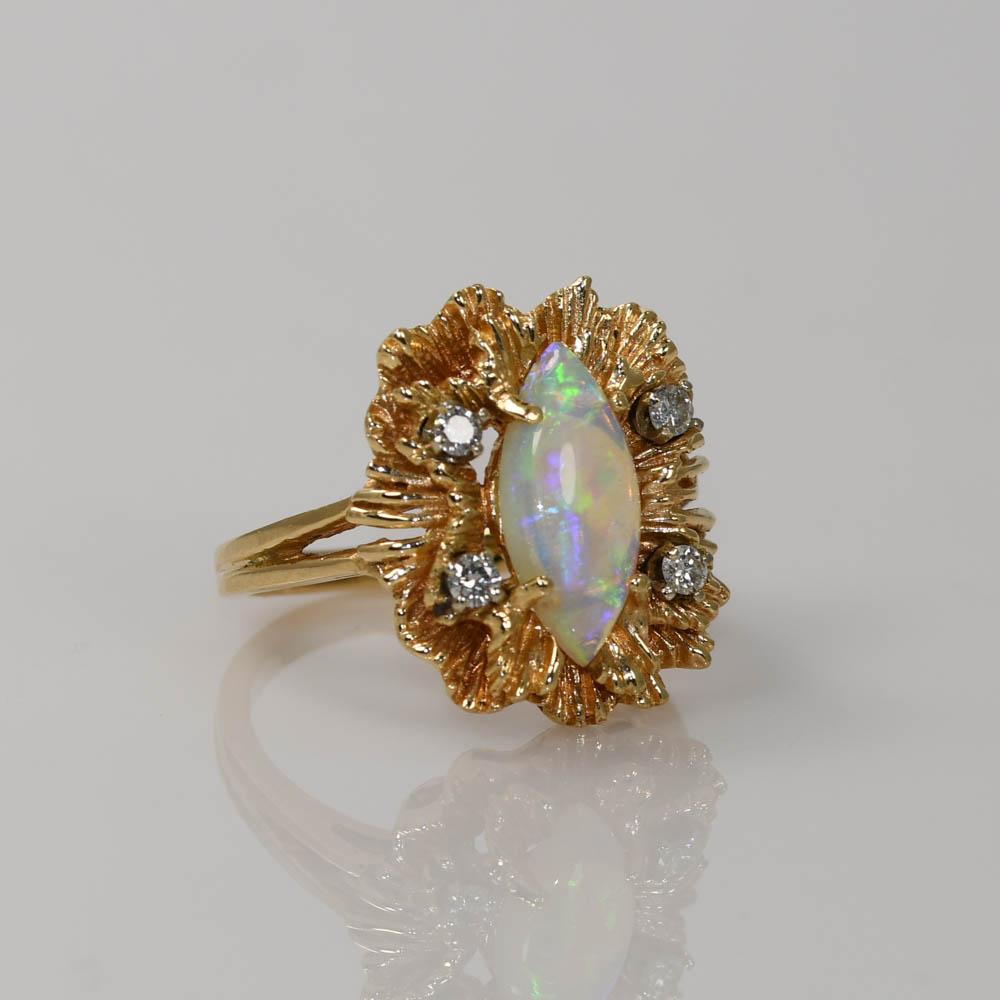 Bague en or jaune 14K avec opale et diamant 6.9g en vente 4