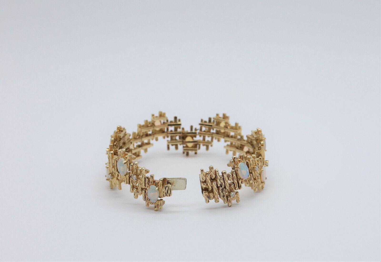 De las mujeres Pulsera de oro amarillo de 14k con ópalo y diamantes, 7 pulgadas - 38,1 g en venta