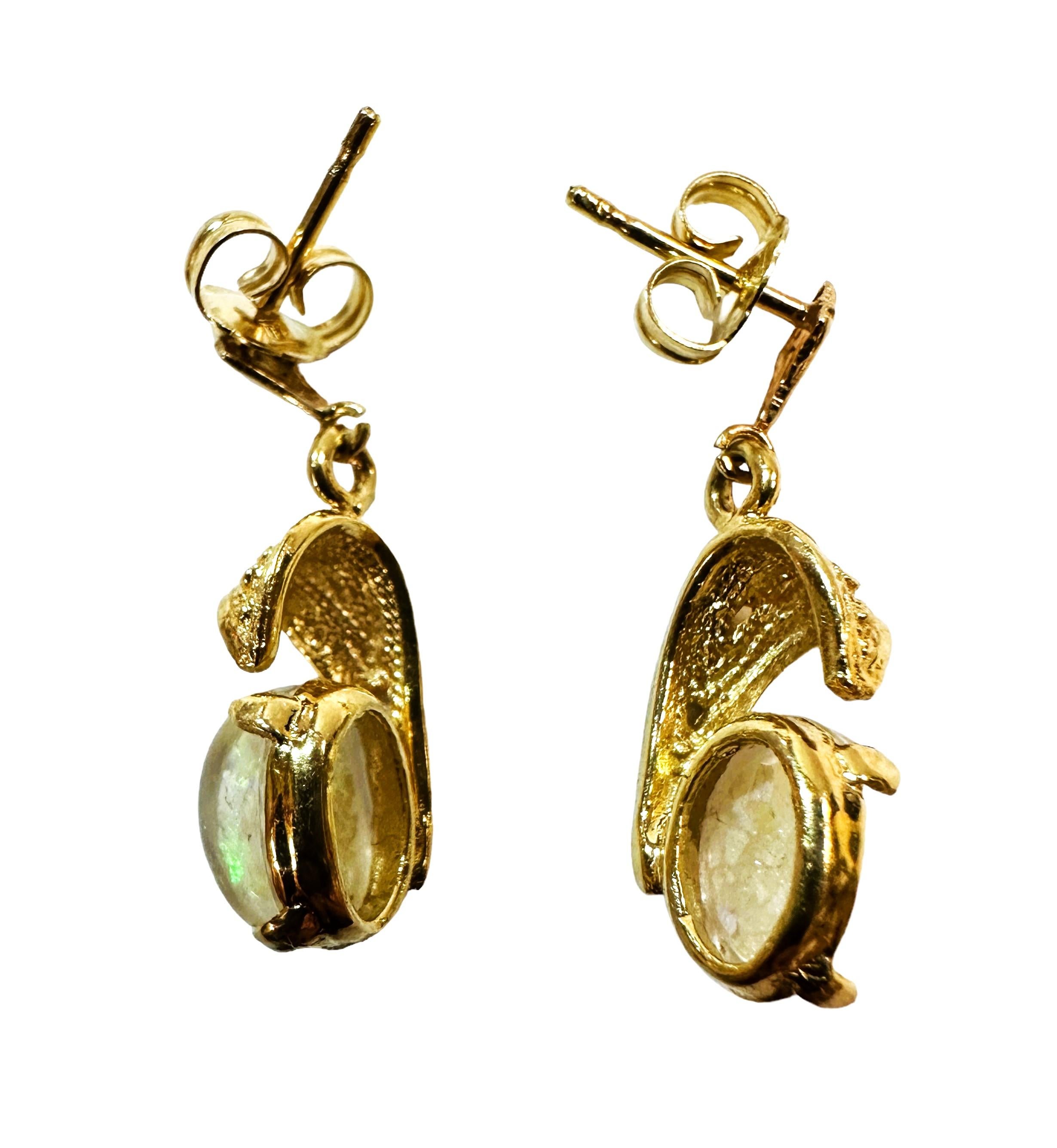 Vintage 14K Yellow Gold Opal Post Drop Earrings In Excellent Condition For Sale In Eagan, MN
