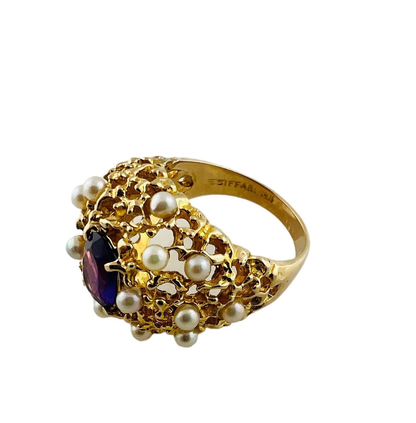 14K Yellow Gold Oval Amethyst and Pearl Dome Ring Size 6.75 #15677 In Good Condition For Sale In Washington Depot, CT
