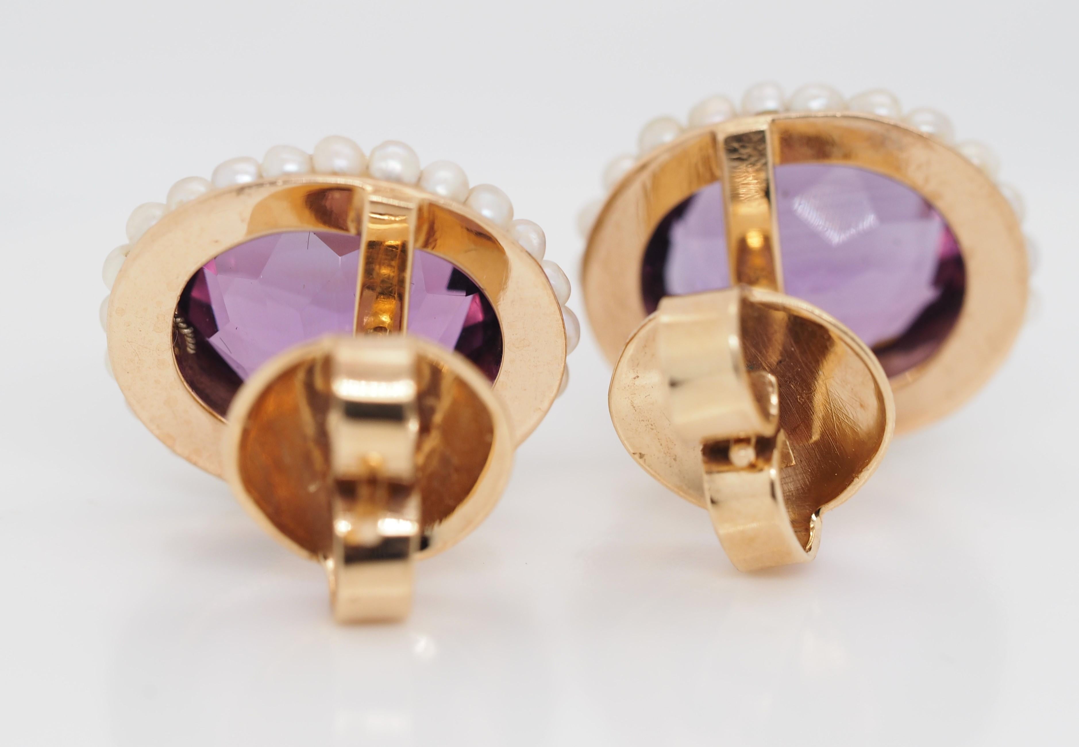 14k Yellow Gold Oval Amethyst Earrings Bezel Set and Framed by Pearls In Good Condition In Addison, TX