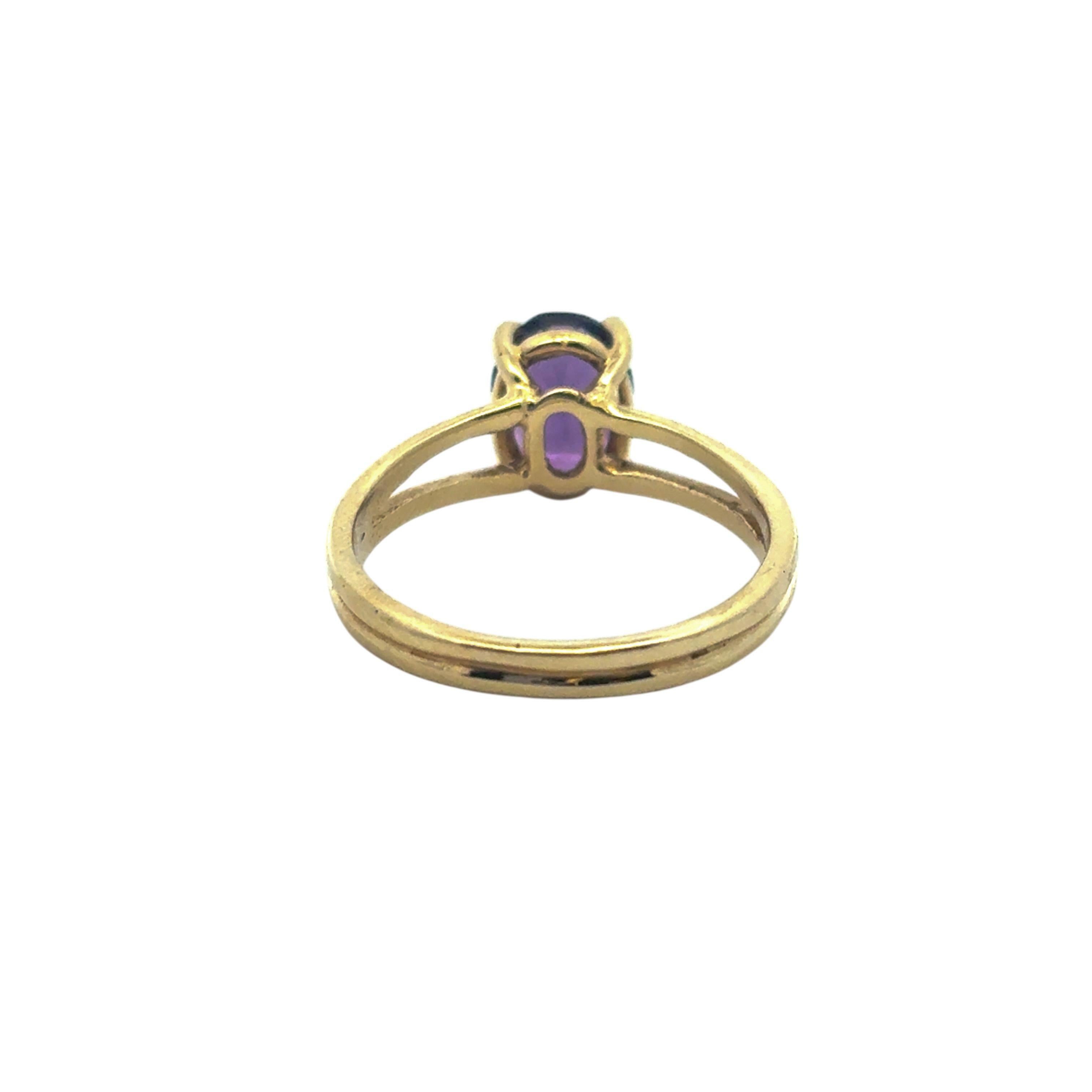 14k Yellow Gold Oval Amethyst Ring in vendita 6