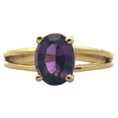 14k Yellow Gold Oval Amethyst Ring