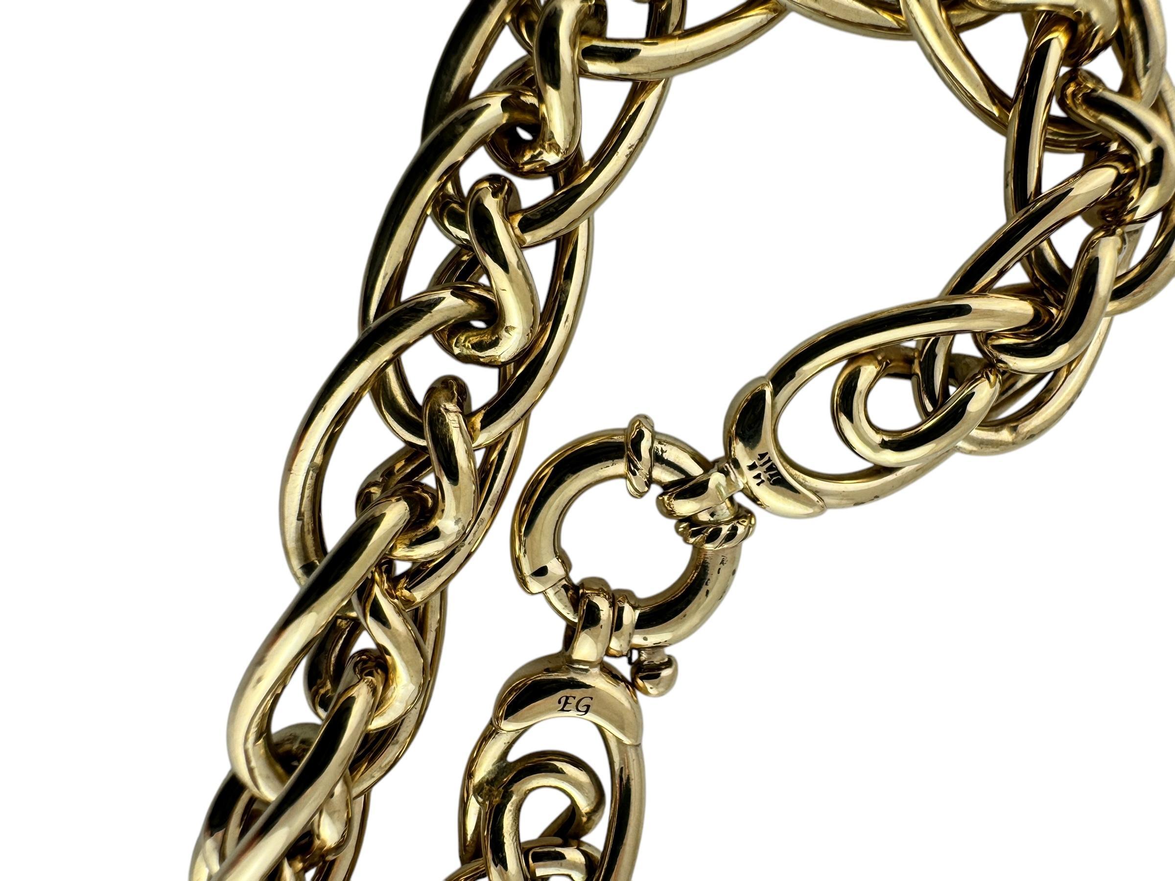 14K Gelbgold Oval und gedrehtes Gliederarmband

Dieses schöne Armband besteht aus ineinandergreifenden ovalen Gliedern und gedrehten Gliedern, die in 14 Karat Gold gefasst sind.

Passt bis zu 6,75
