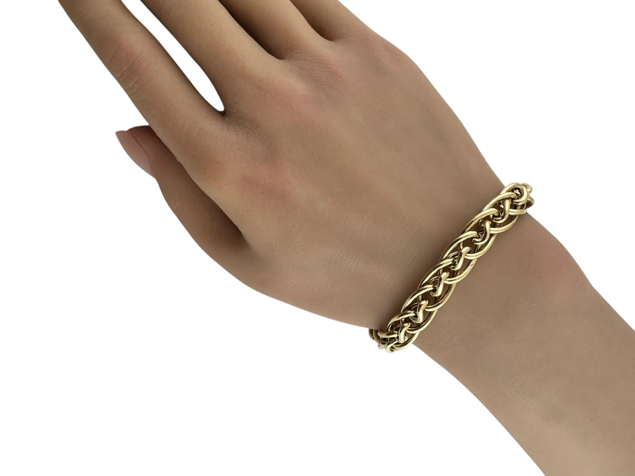 Ovales und gedrehtes Gliederarmband aus 14 Karat Gelbgold #19727 2