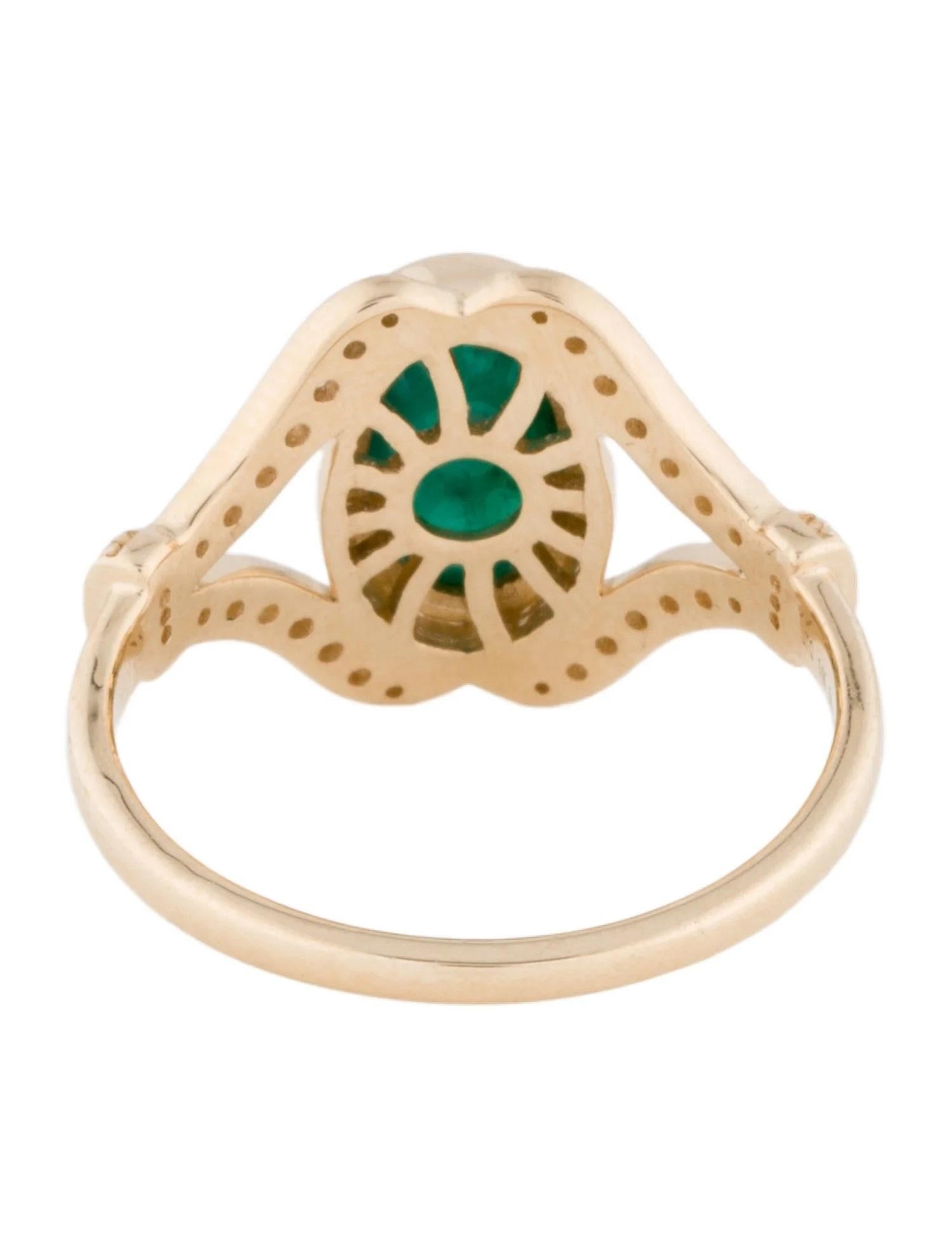 Taille ovale Bague cocktail en or jaune 14 carats avec cabochon ovale, émeraude 1,96 carat et diamants, taille 7 en vente