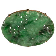 14k Yellow Gold Oval Carved Floral Jade Brooch