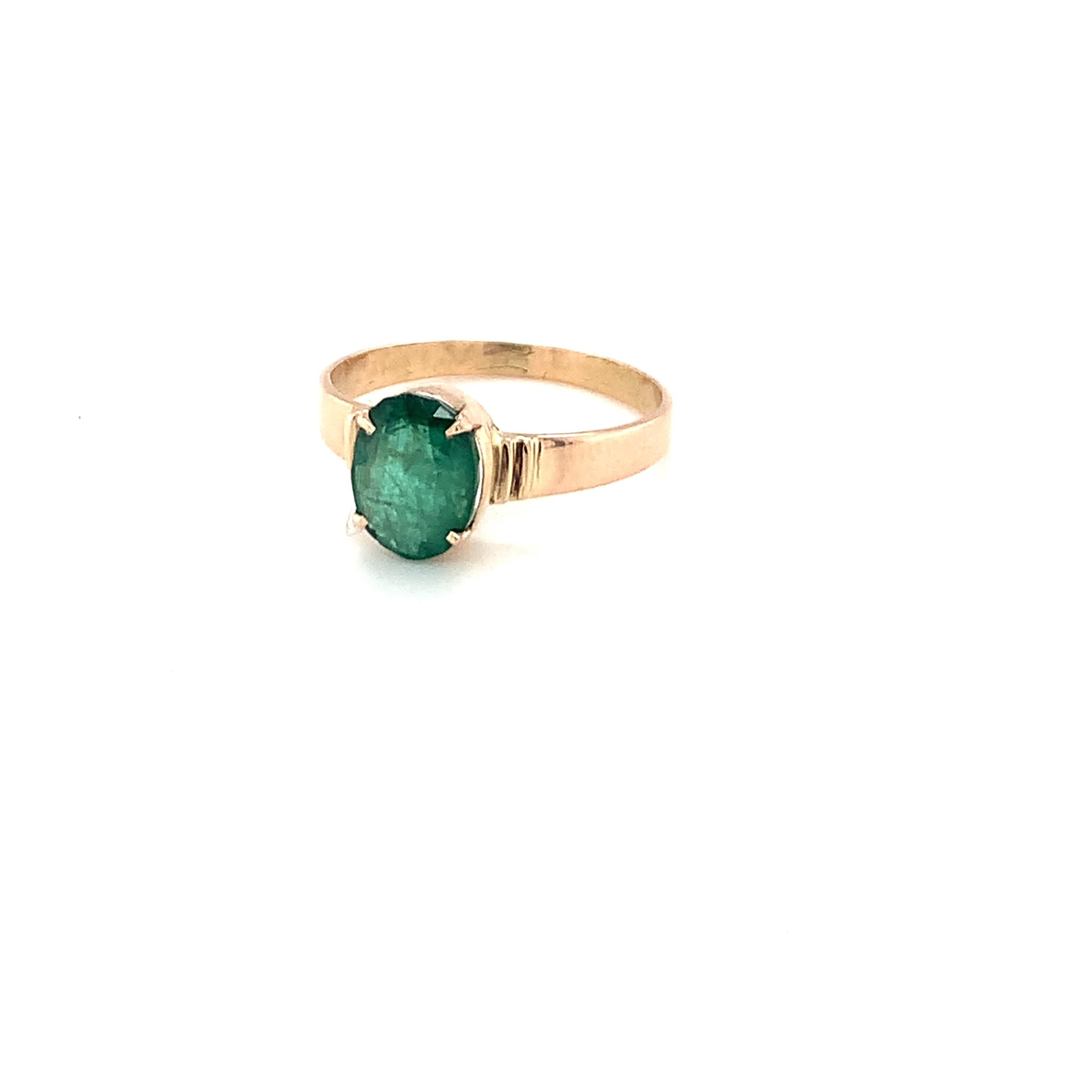 Artisan 14K Yellow Gold Oval Cut Emerald Solitaire Ring For Sale