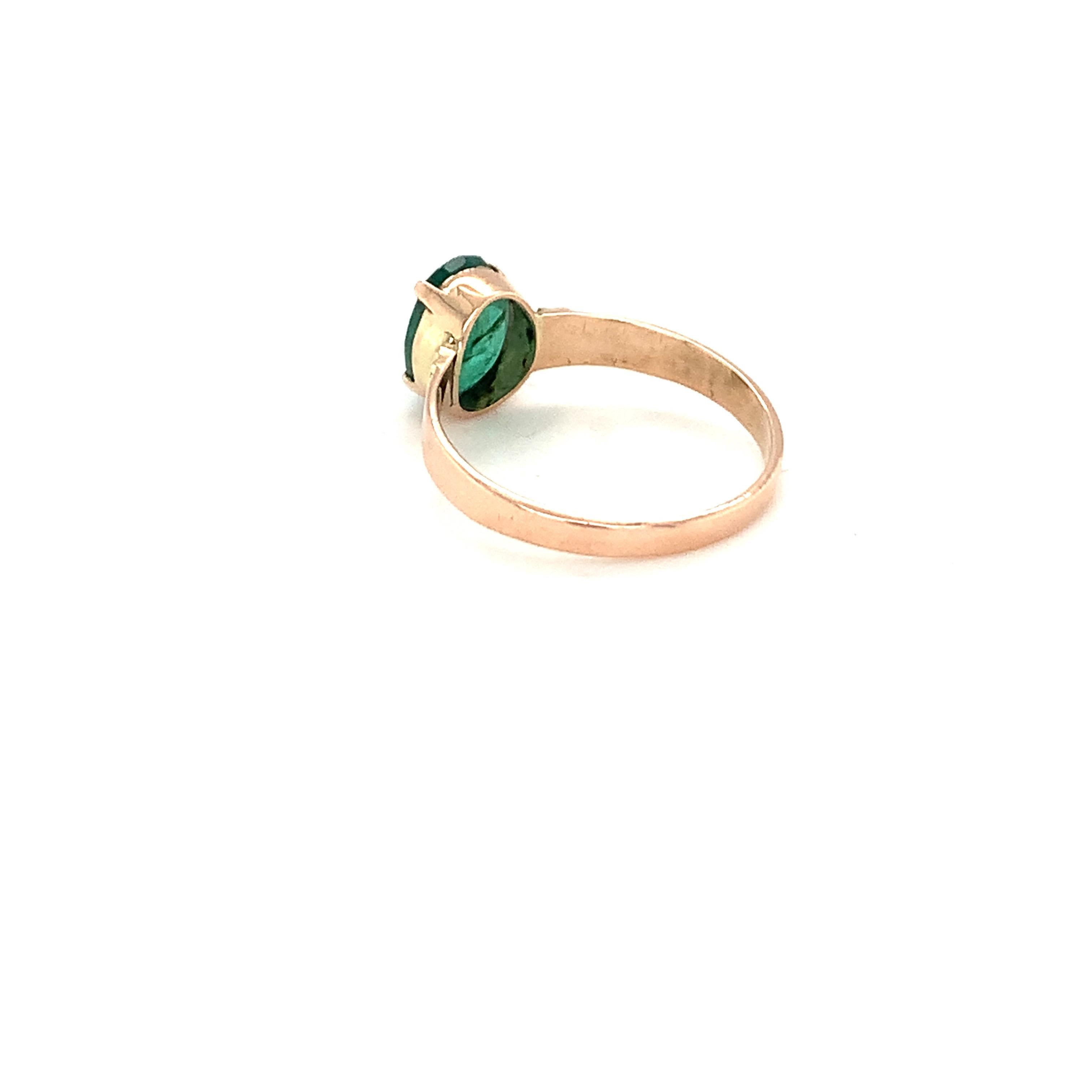 14K Yellow Gold Oval Cut Emerald Solitaire Ring For Sale 2