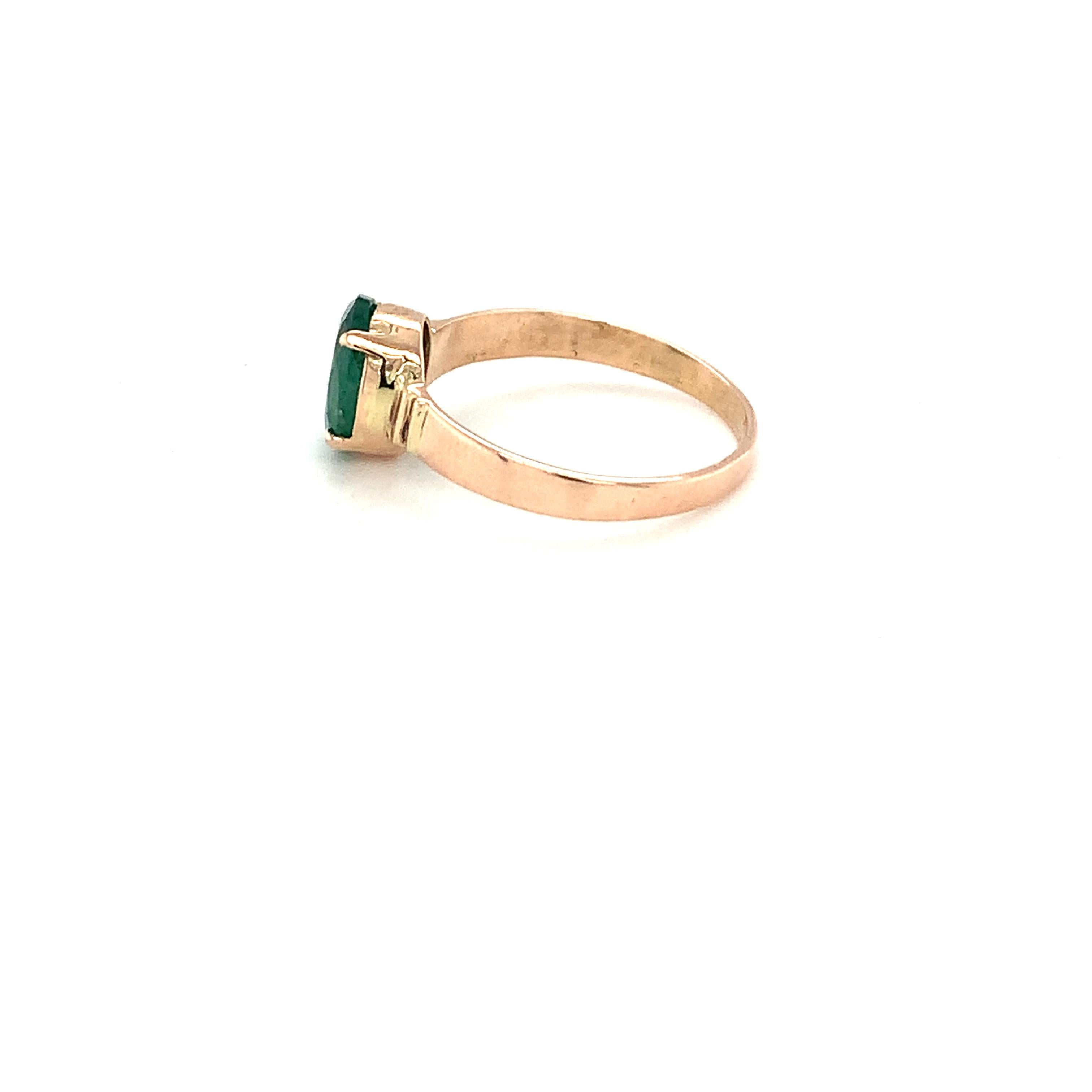 14K Yellow Gold Oval Cut Emerald Solitaire Ring For Sale 4