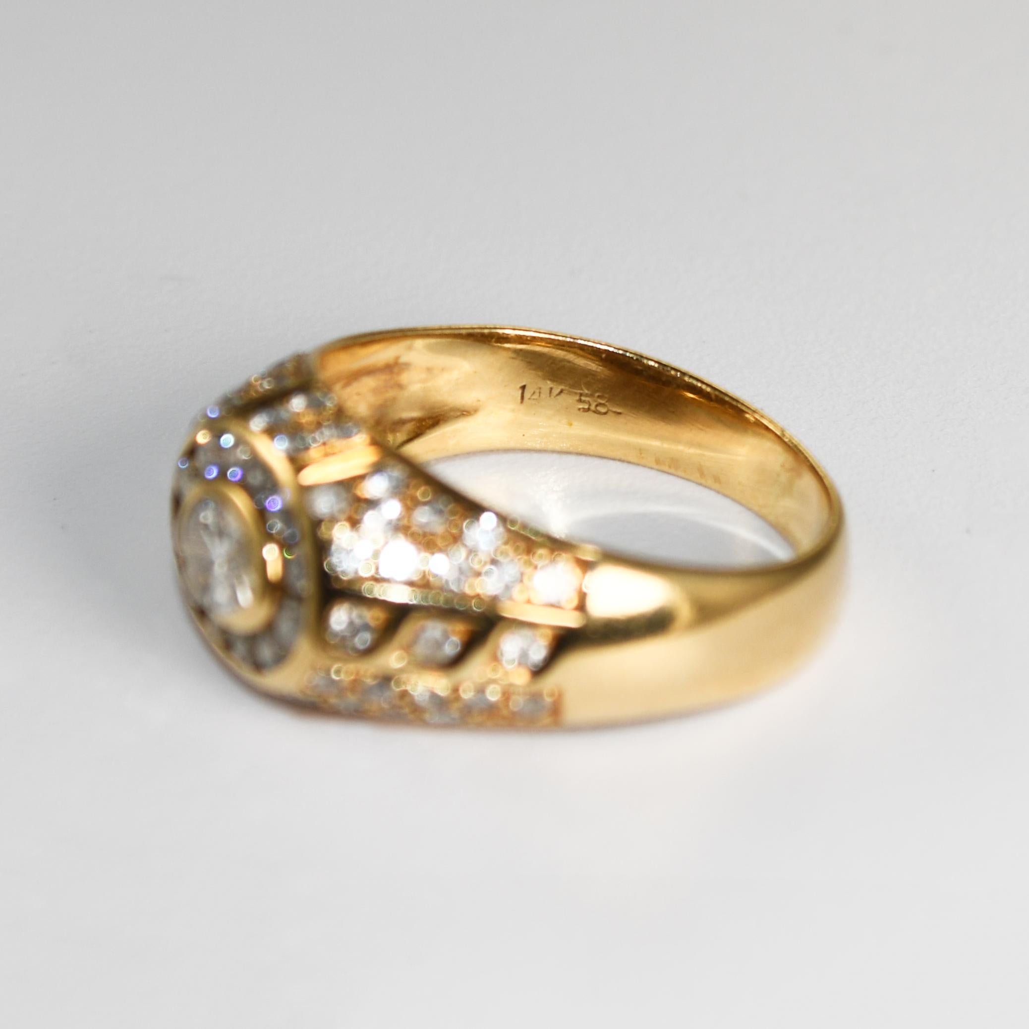 Anello con diamante ovale in oro giallo 14K 0,75ct in vendita 1