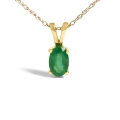 14K Yellow Gold Oval Green Emerald Solitaire Pendant Necklace