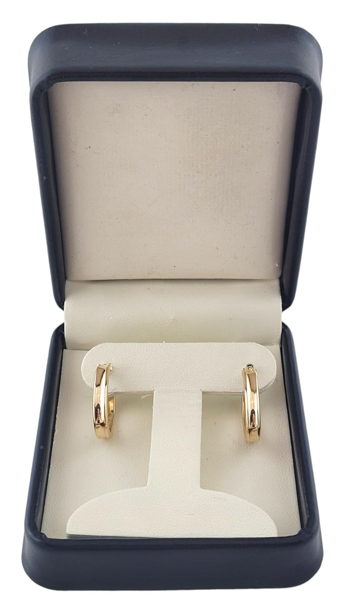Ovale Creolen aus 14 Karat Gelbgold #17388 im Angebot 2