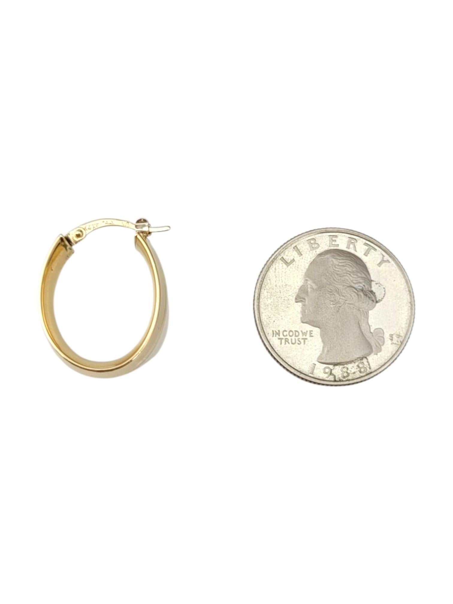14K Yellow Gold Oval Hoop Earrings #21751 For Sale 2