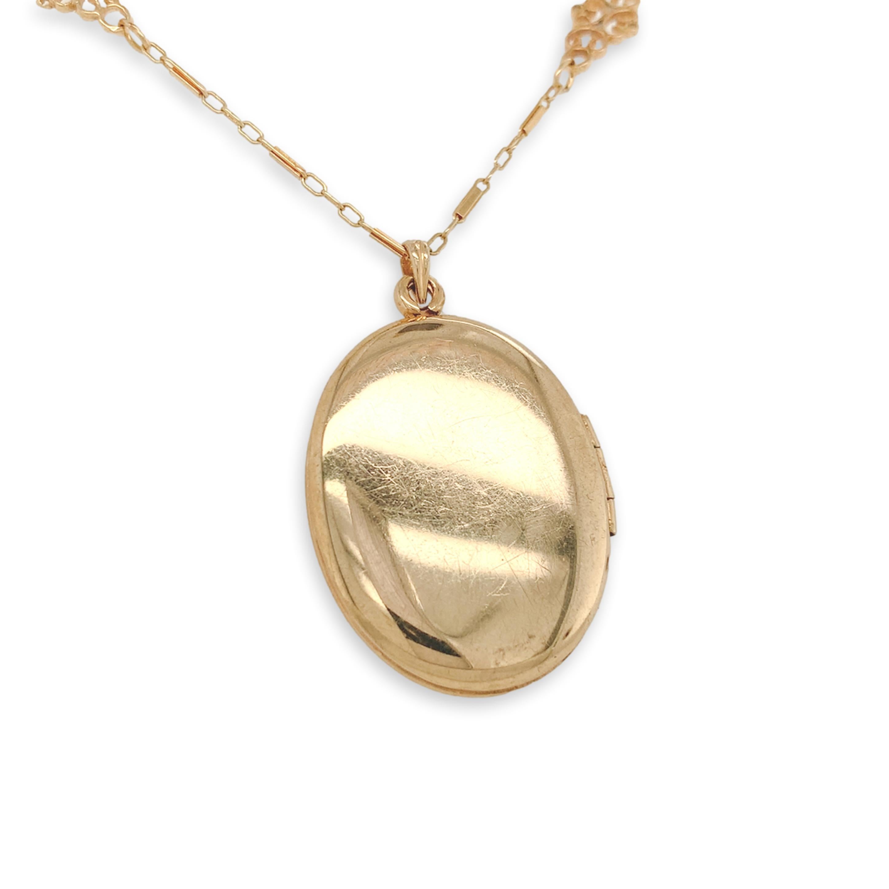 Médaillon ovale en or jaune 14 carats avec motif gravé sur chaîne à maillons moulés fantaisie de 18 pouces en vente 2