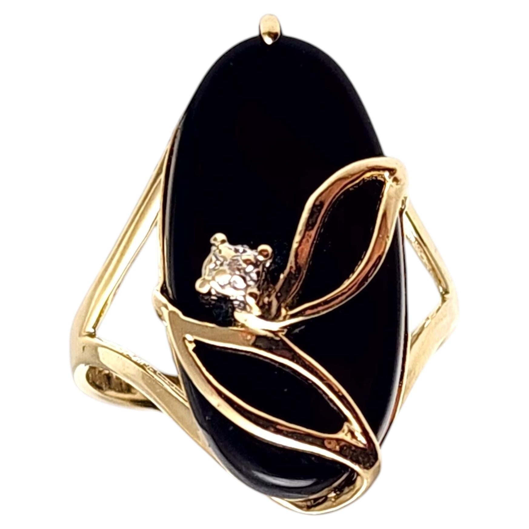 Bague en or jaune 14K Onyx ovale et diamant Taille 6 #24311