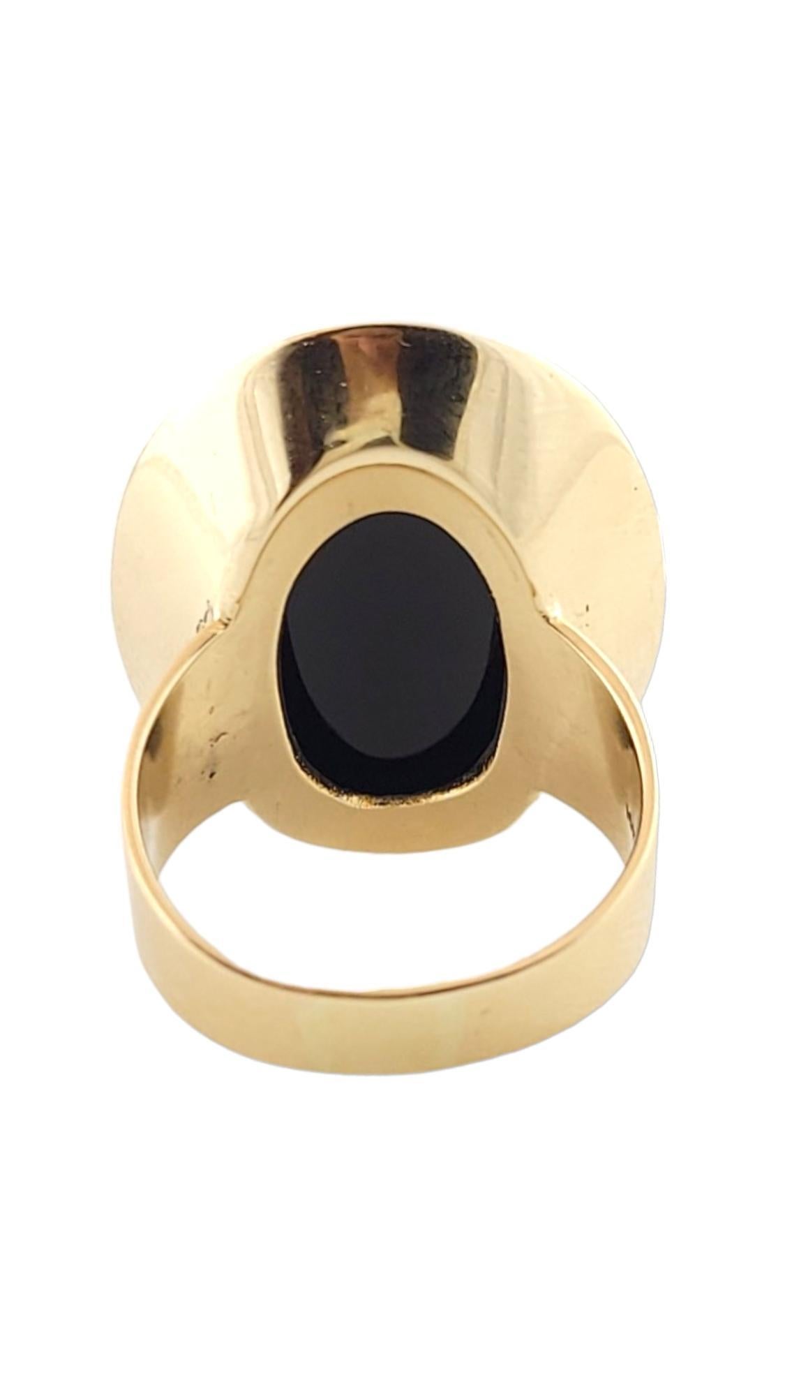 Bague en or jaune 14 carats onyx ovale taille 7,75 n°16162 Bon état - En vente à Washington Depot, CT