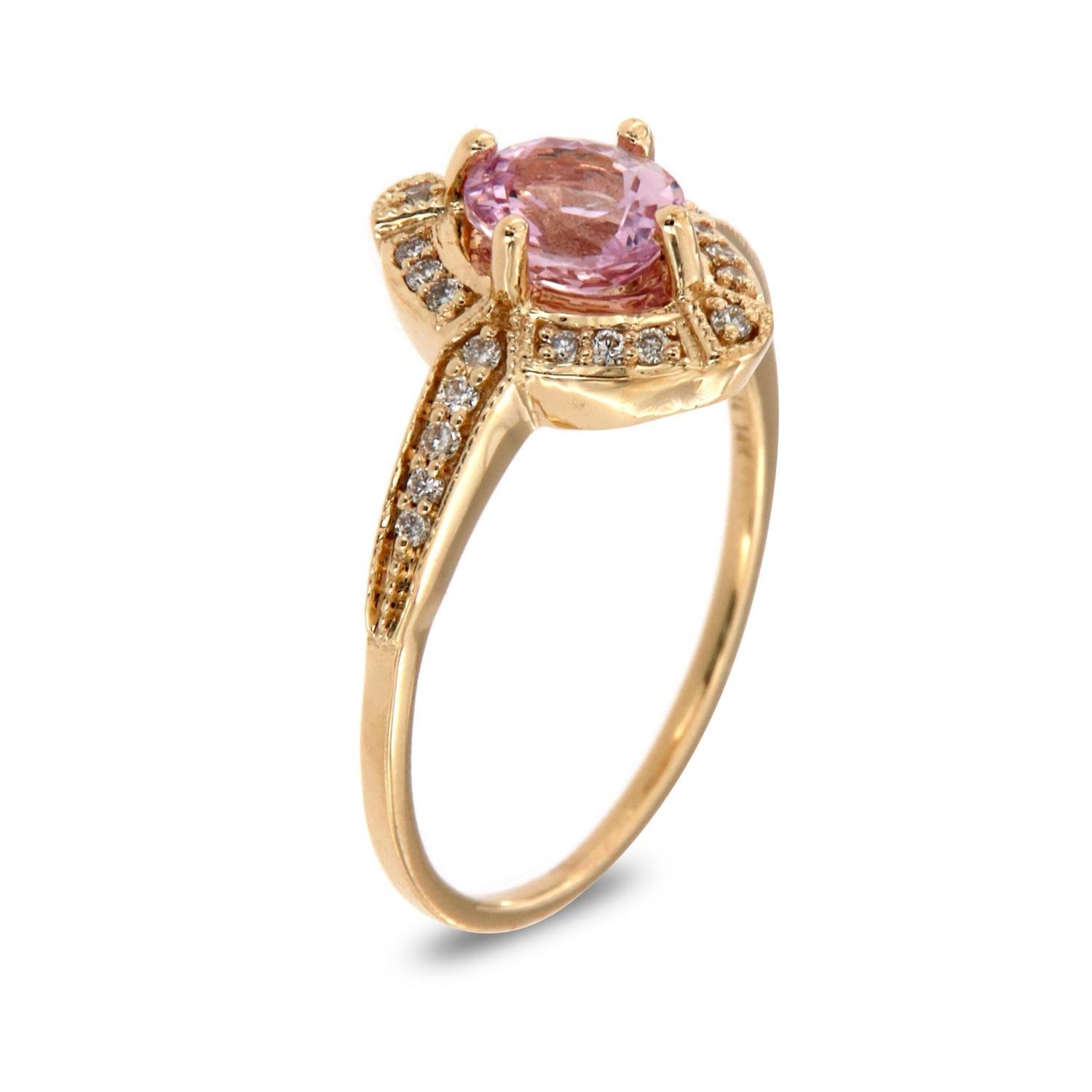 This petite organic style halo ring is impressive in its vintage appeal, featuring a natural pink oval sapphire, accented with milgrain and round brilliant diamonds. Experience the difference in person!

Product details: 

Center Gemstone Type: