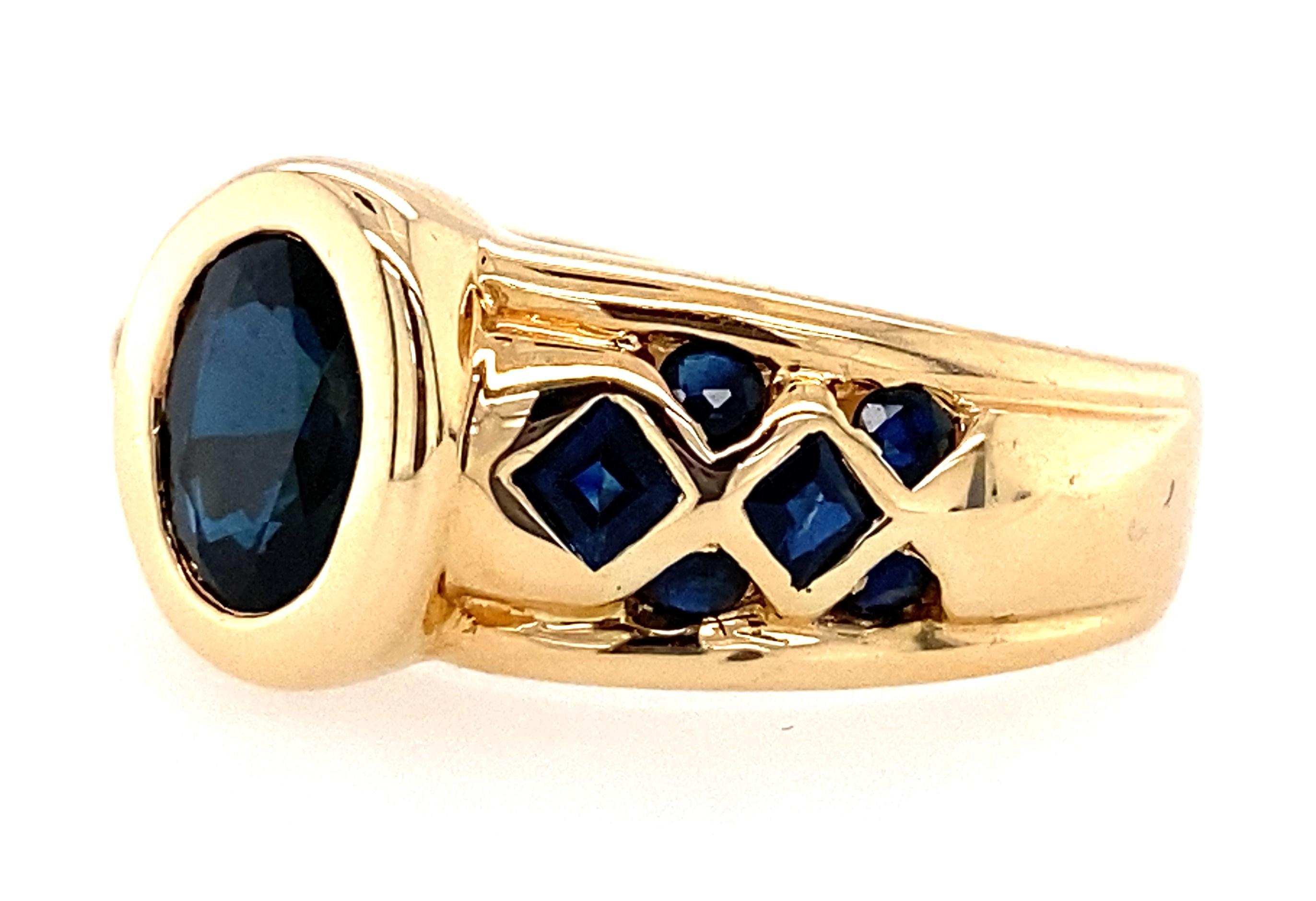 Oval Cut 14k Yellow Gold Oval Sapphire Bezel Set Ring For Sale