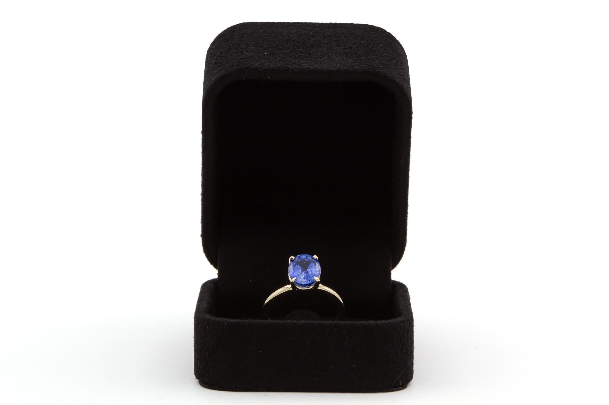 14k Yellow Gold & Oval Tanzanite Ladies Cocktail Fashion Solitaire Ring 2.84ct For Sale 4