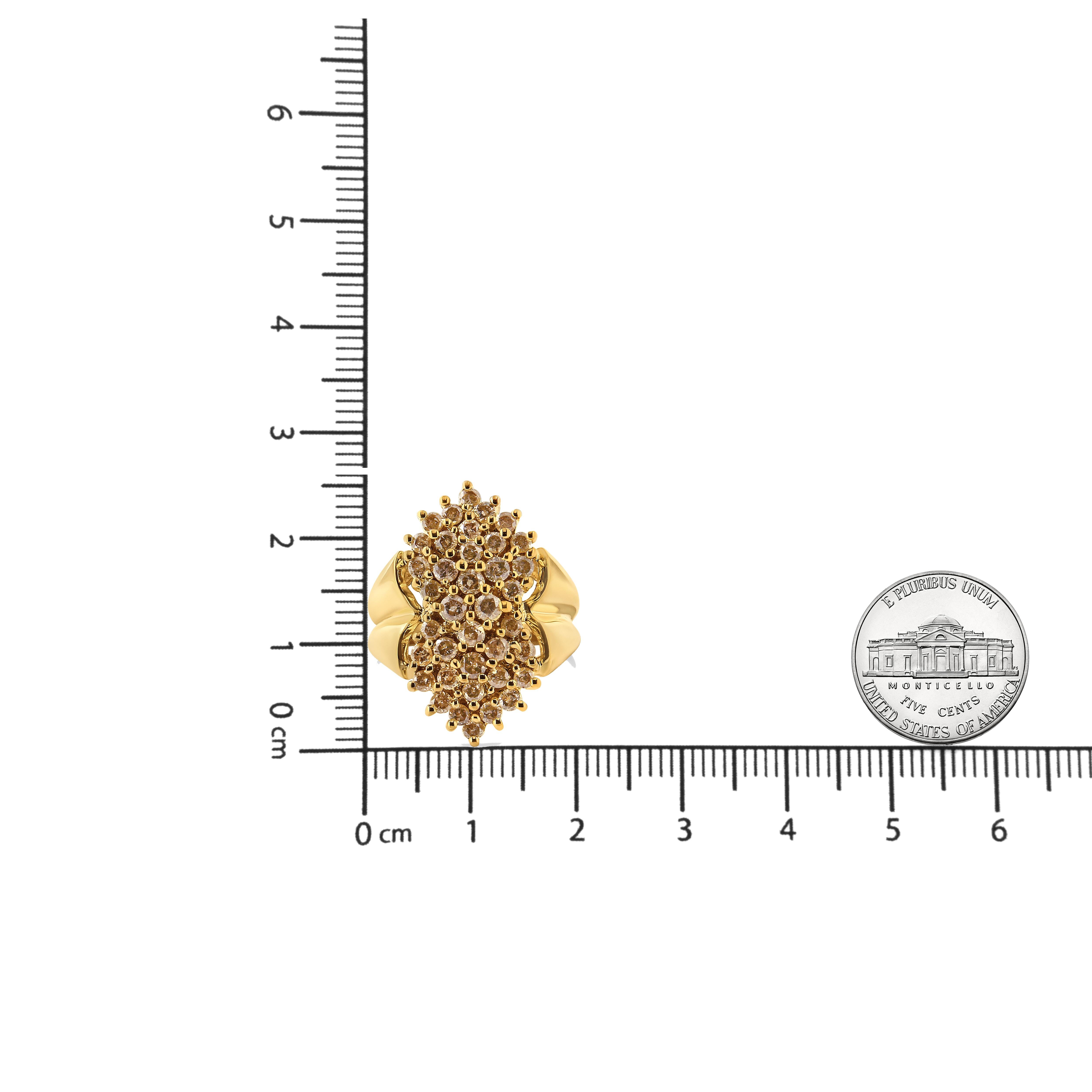 Donna Anello con diamanti a grappolo in oro giallo 14K e argento da 1,5 ct. in vendita