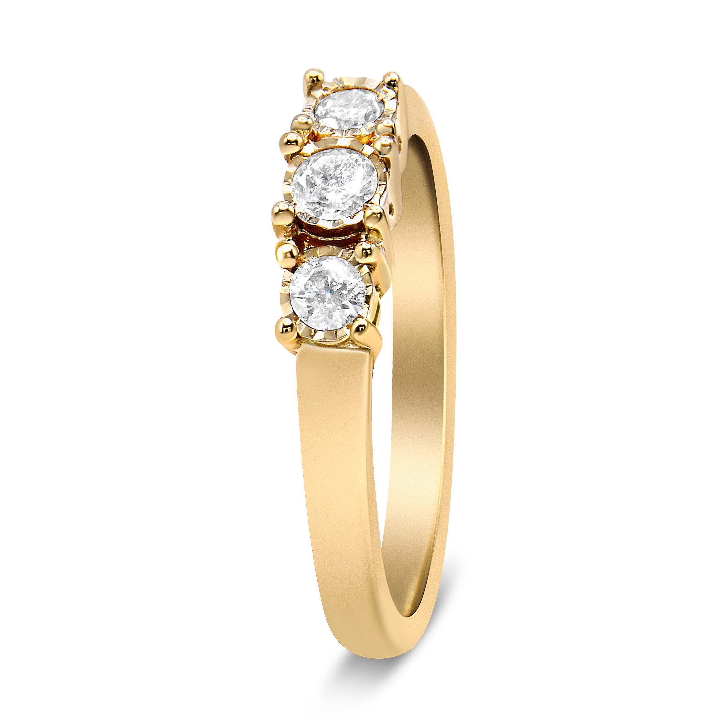 For Sale:  14K Yellow Gold Over Silver 1/4 Carat Diamond 3 Stone Illusion Plate Ring 4