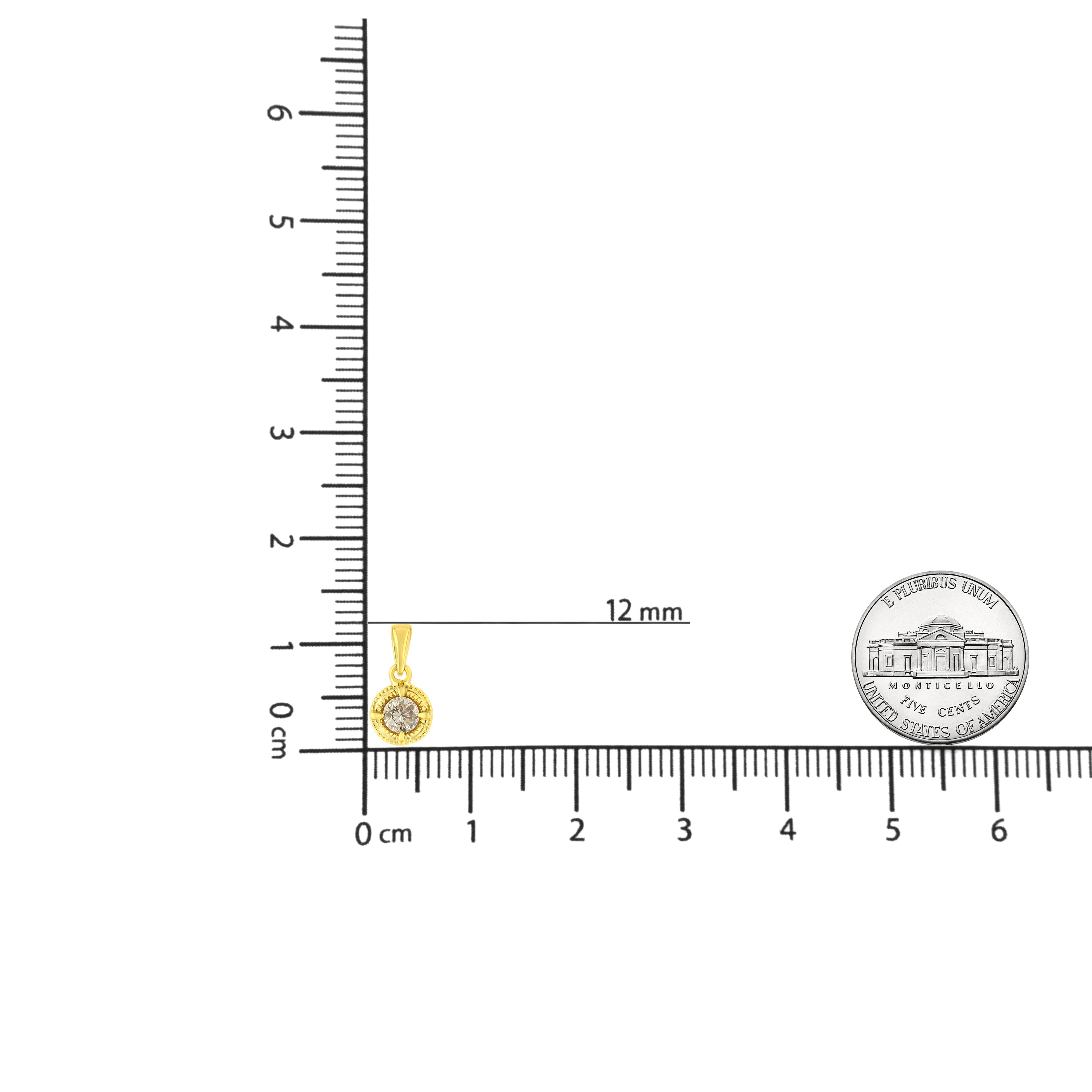 Collier pendentif solitaire en or jaune 14 carats sur argent sterling avec diamants de 1/3 carat Pour femmes en vente