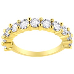 Anello a fascia con 11 pietre di diamante da 2,00 cttw in oro giallo 14K e argento sterling