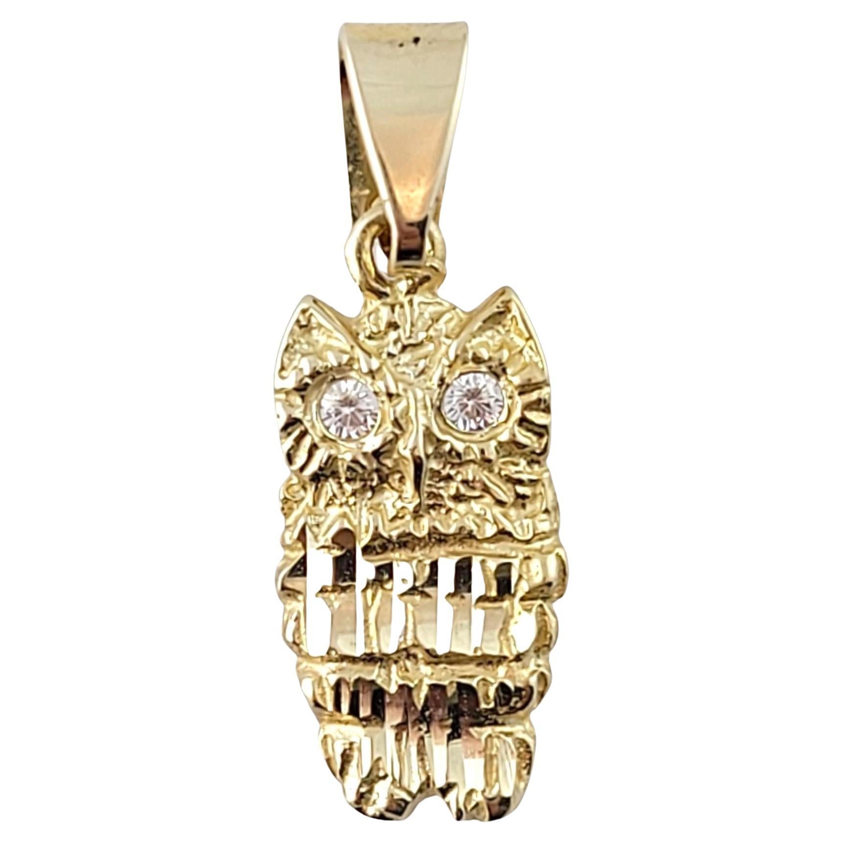 14K Yellow Gold Owl Pendant #17342 For Sale