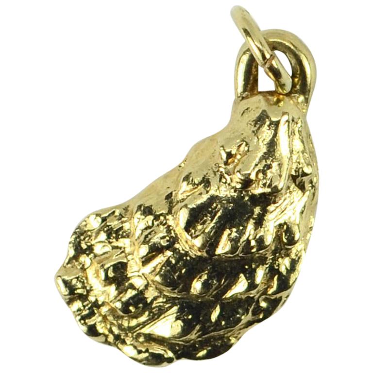 14 Karat Yellow Gold Oyster Shell Charm Pendant