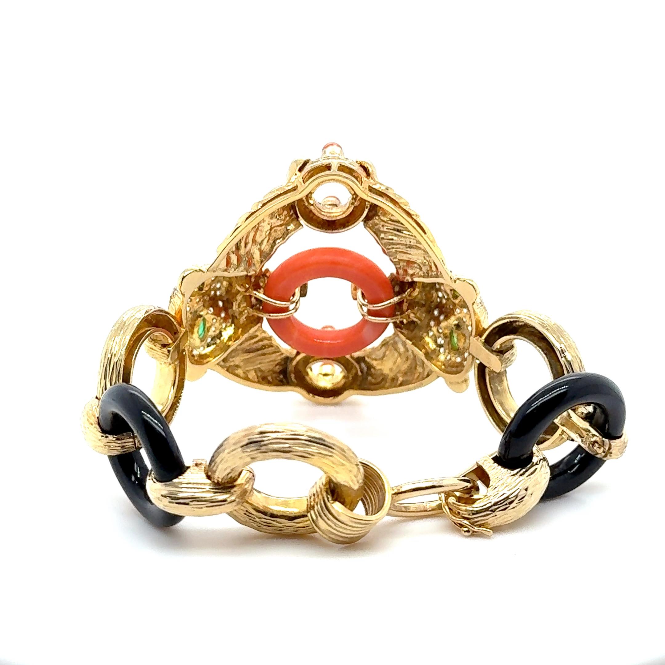 Pulsera Pantera de Oro Amarillo de 14 K - Coral, Ónix Negro, Esmeraldas en forma de pera en Bueno estado para la venta en Coral Gables, FL