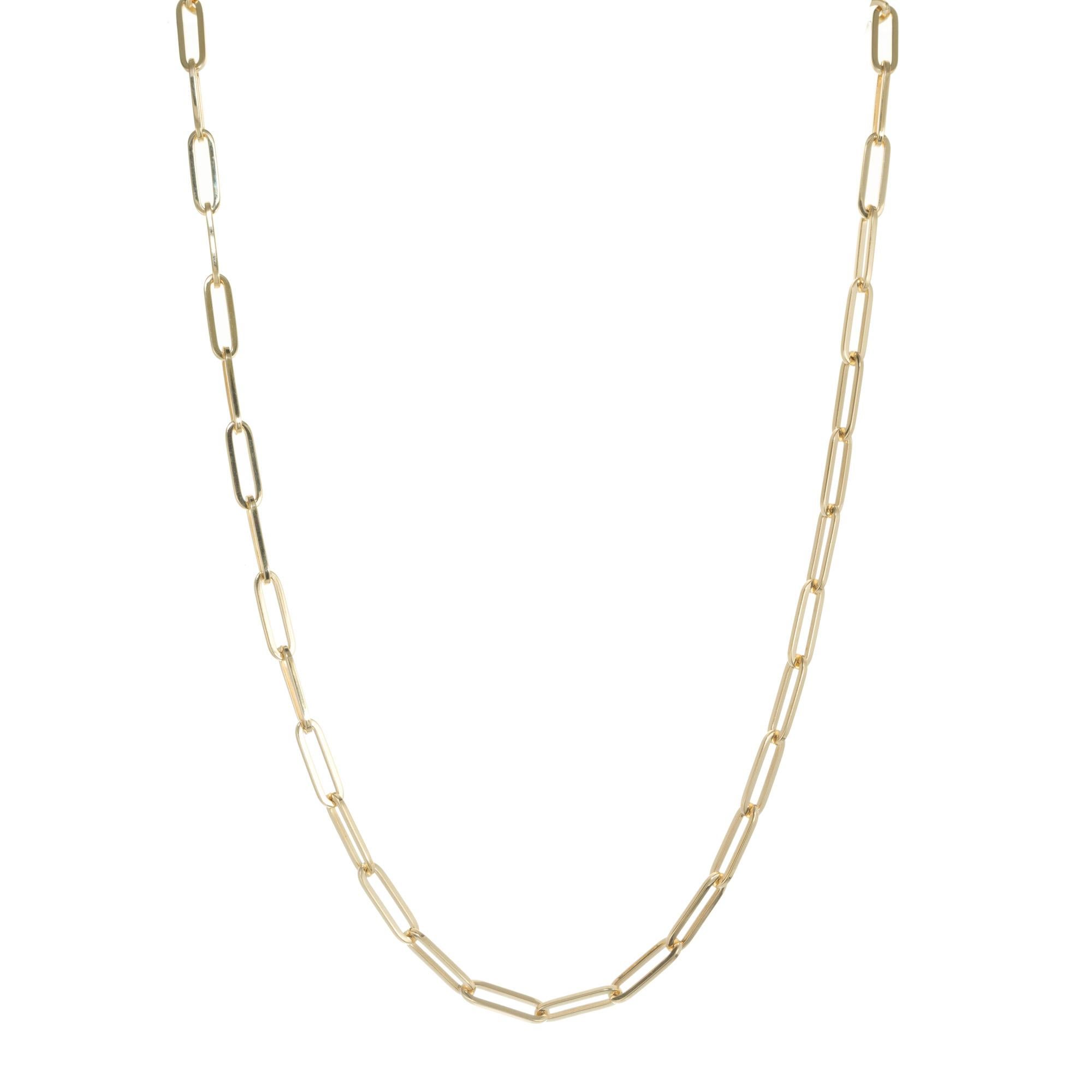 14k yellow gold paper clip necklace, 20 inches long. 

14k yellow gold
20 inches 
Weight: 22.6 grams