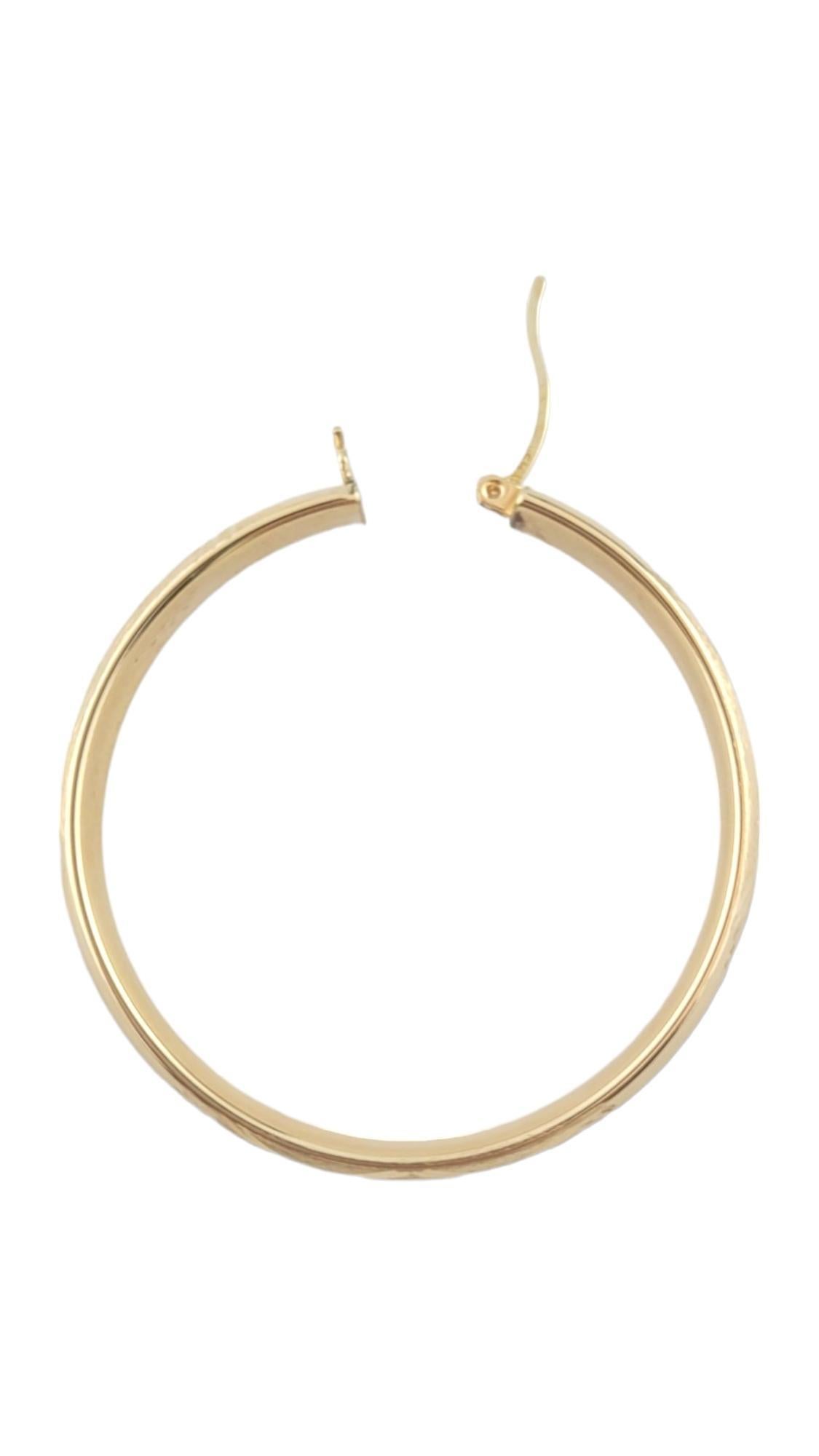 14K Yellow Gold Patterned Hoop Earrings #16196 For Sale 1